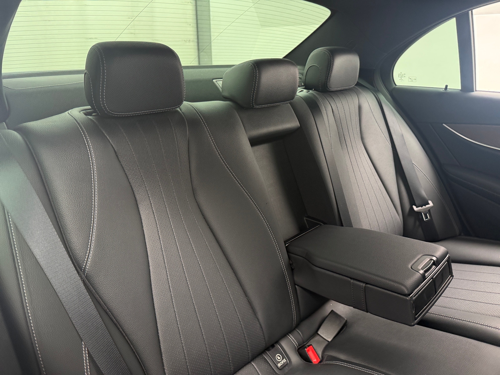 Thumbnail: 2020 Mercedes-Benz E-Class - 5