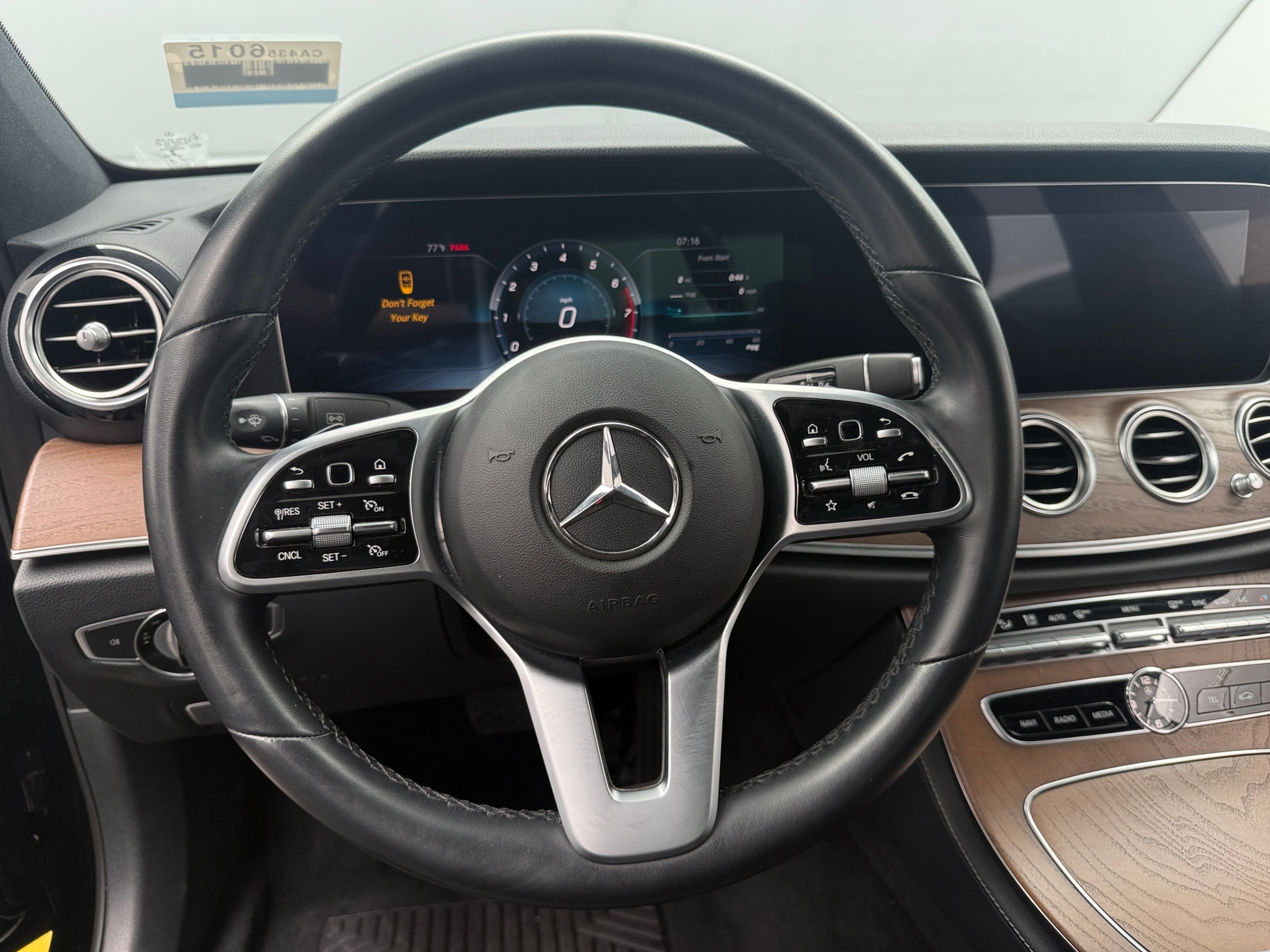 Thumbnail: 2020 Mercedes-Benz E-Class - 4