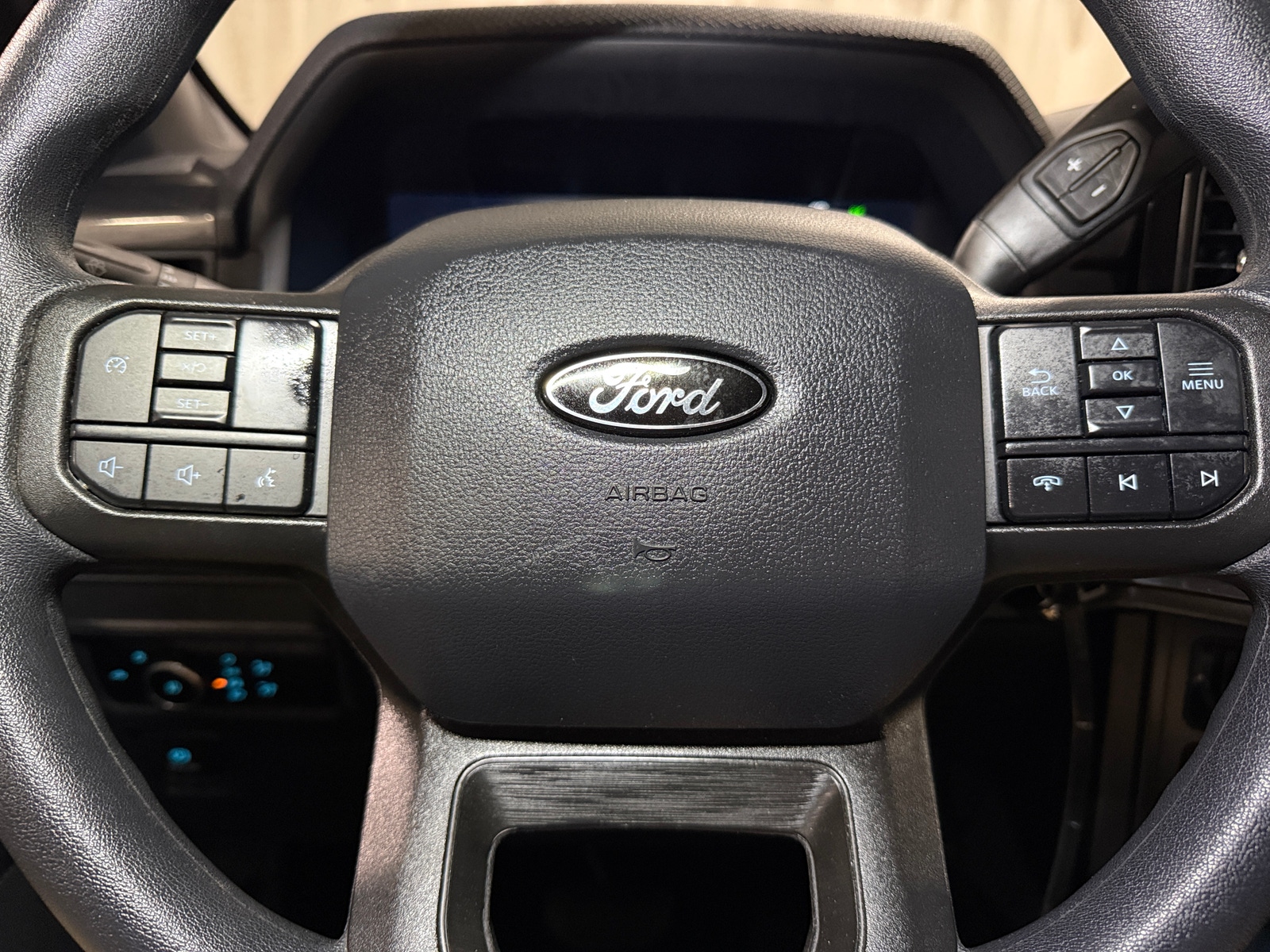 Thumbnail: 2024 Ford Econoline - 5