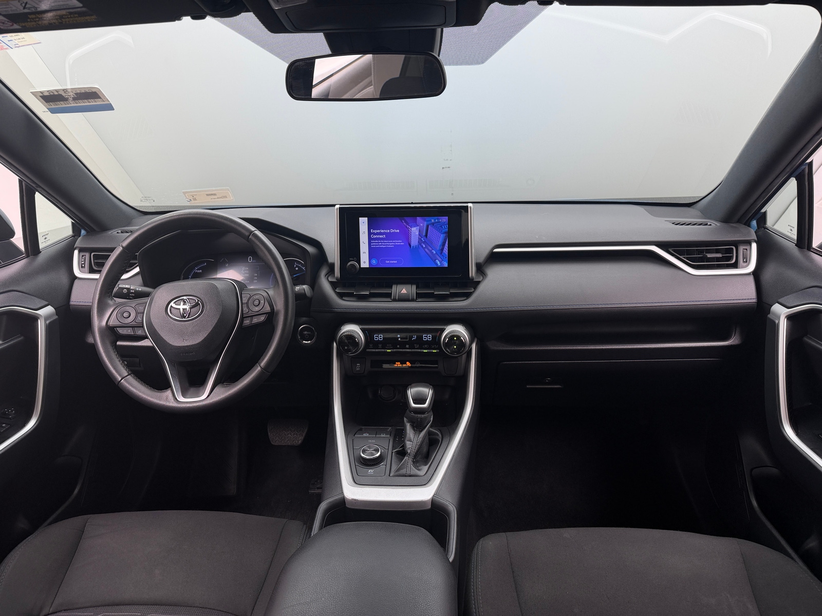 Thumbnail: 2024 Toyota RAV4 - 3