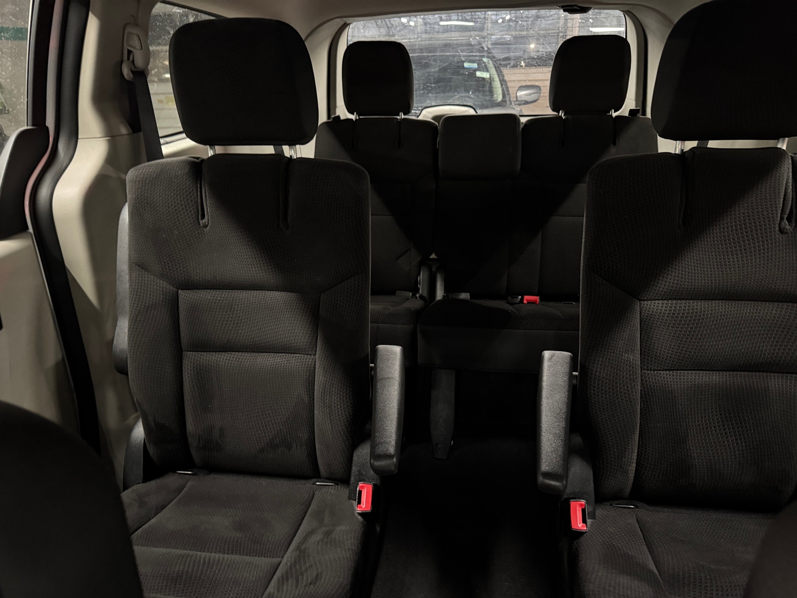 Thumbnail: 2018 Dodge Grand Caravan - 6