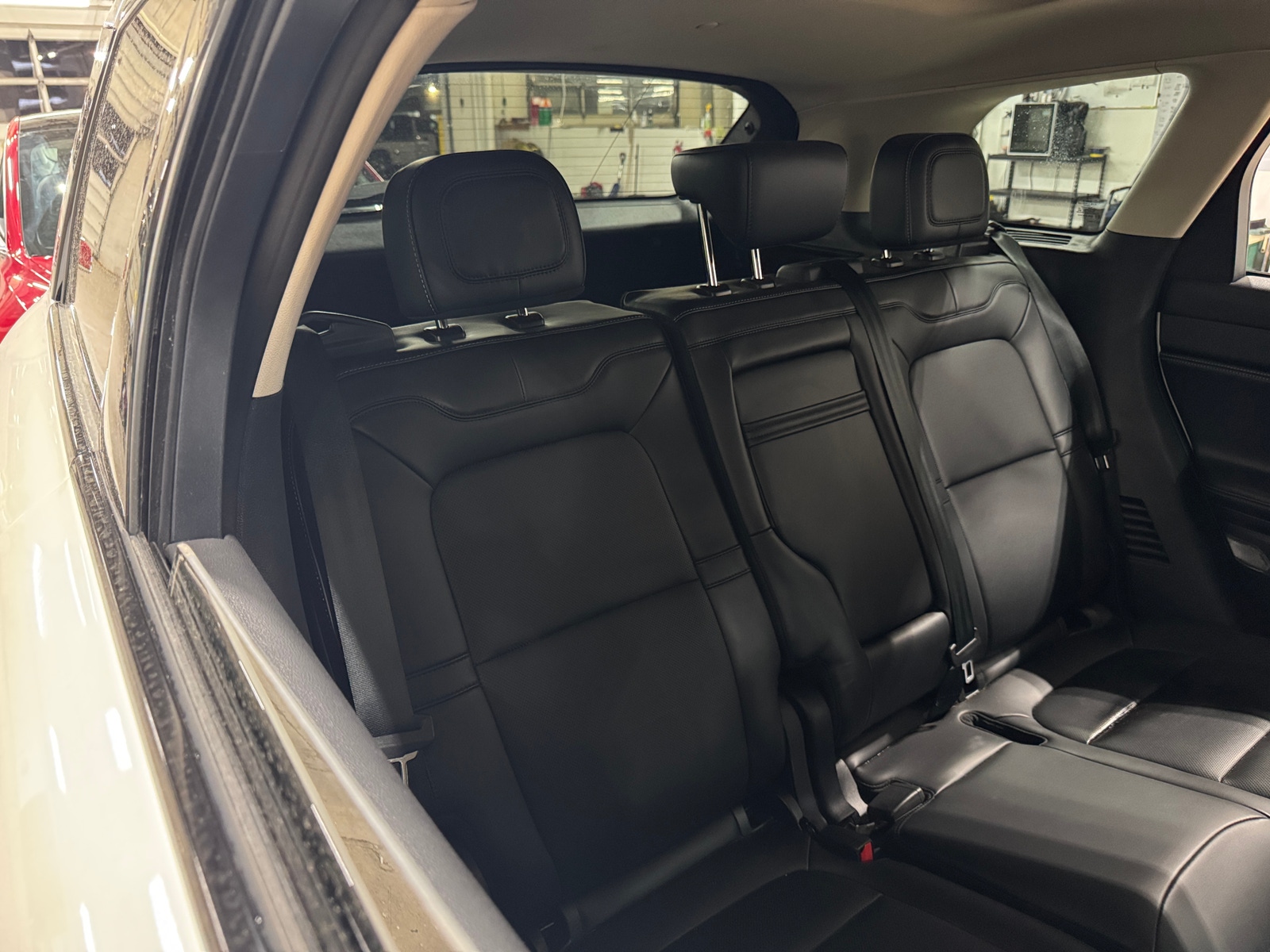 Thumbnail: 2023 Lincoln Corsair - 5