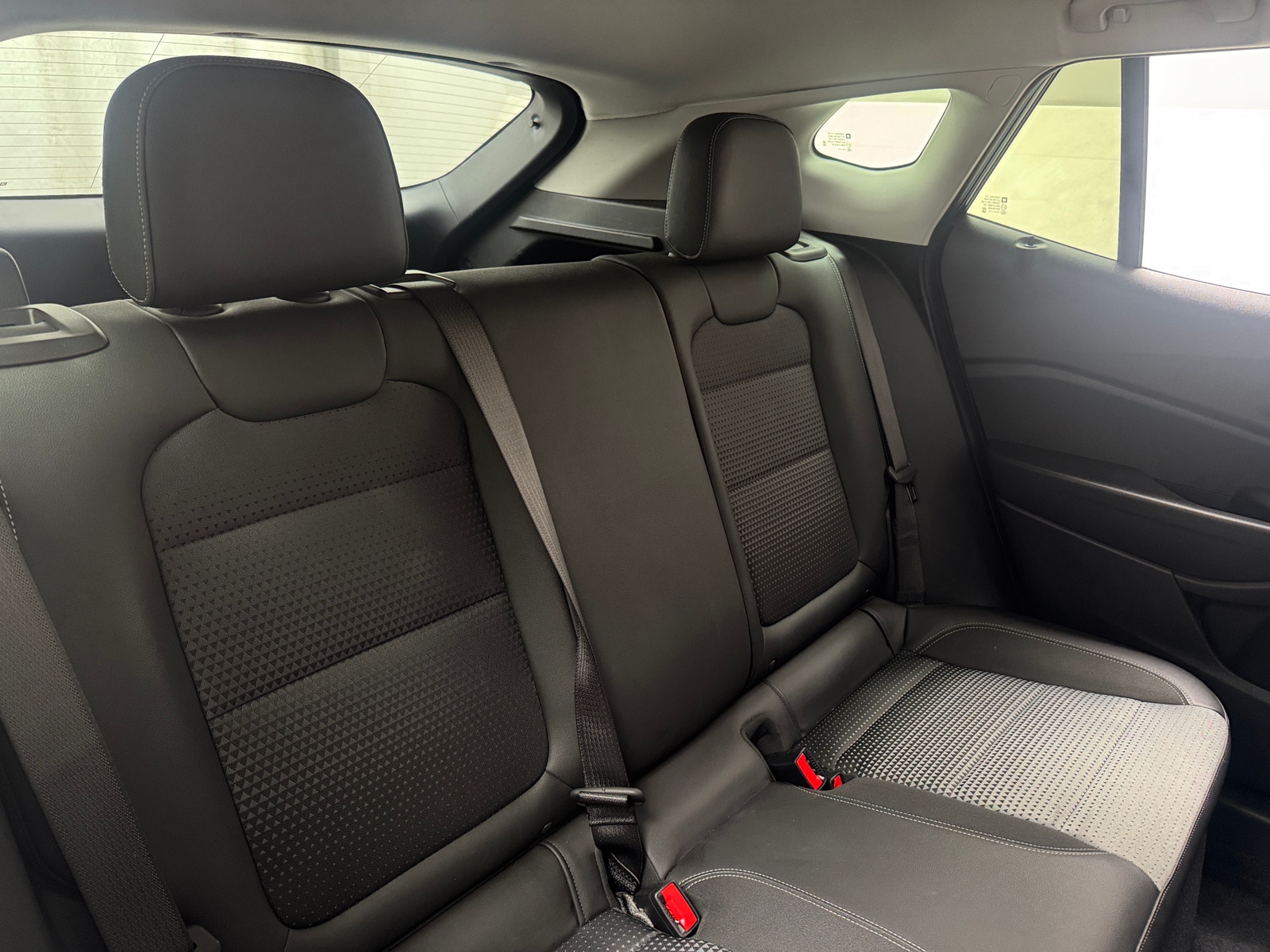 Thumbnail: 2025 Chevrolet Trax - 6