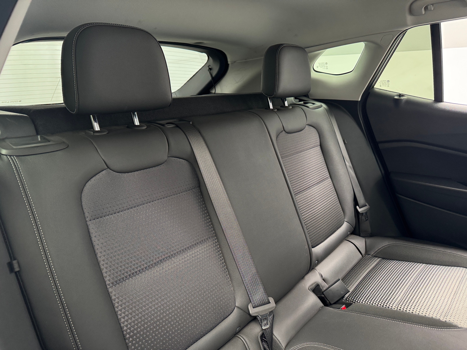 Thumbnail: 2025 Chevrolet Trax - 6