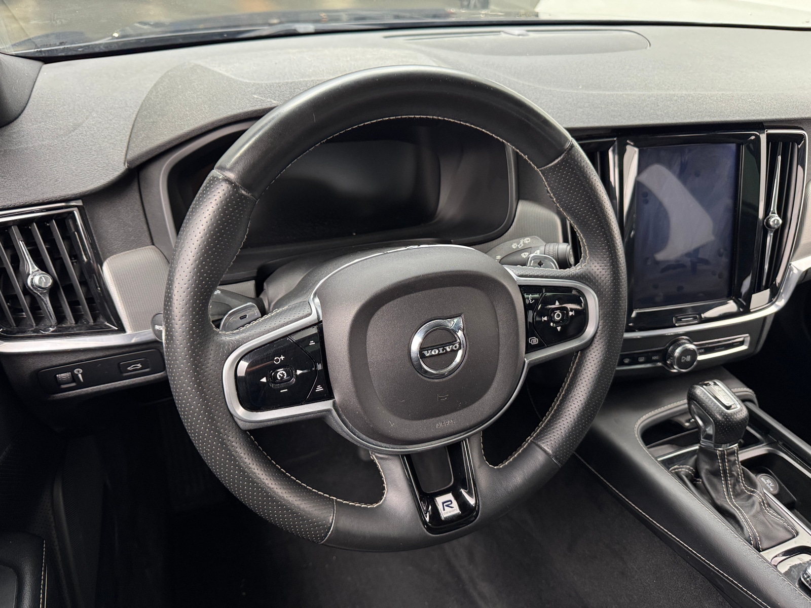 Thumbnail: 2018 Volvo V90 - 4