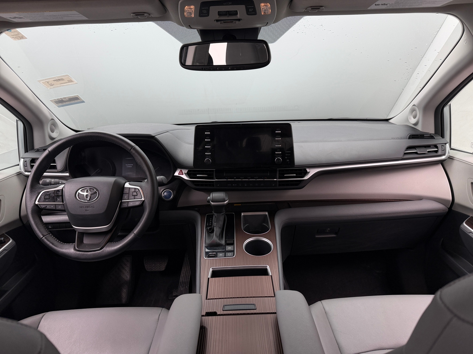 Thumbnail: 2024 Toyota Sienna - 2