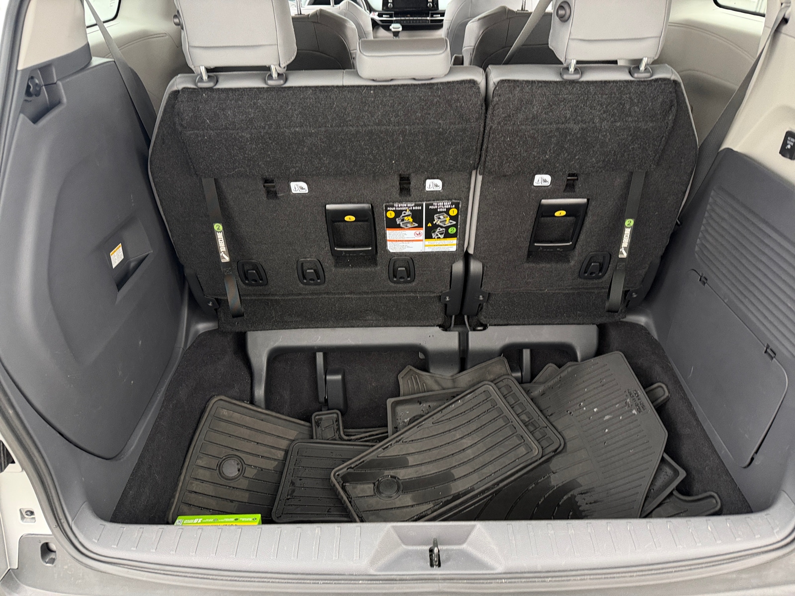 Thumbnail: 2024 Toyota Sienna - 6