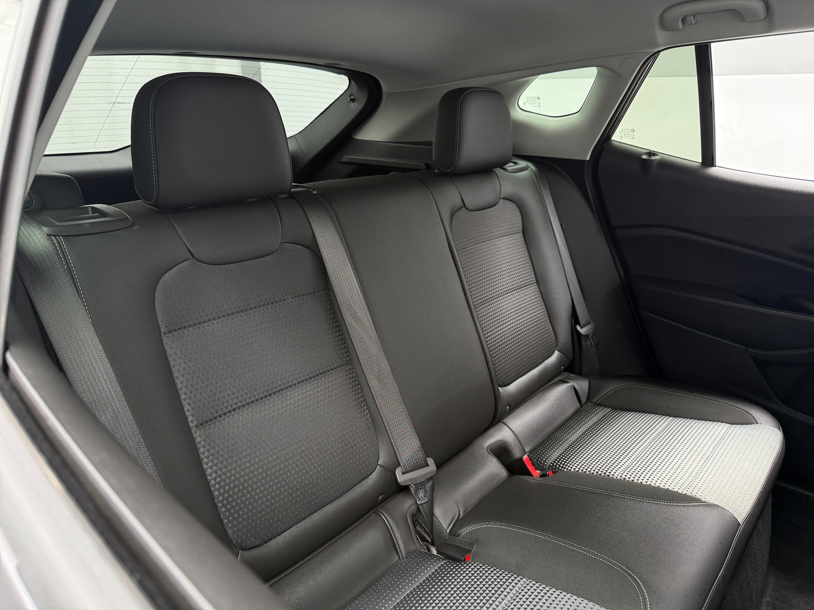 Thumbnail: 2025 Chevrolet Trax - 6