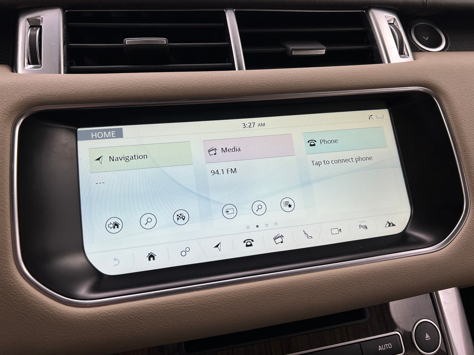 Thumbnail: 2017 Land Rover Range Rover Sport - 3