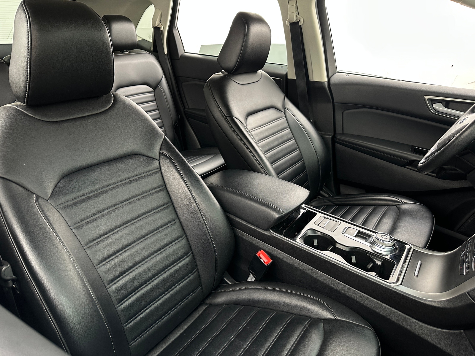 Thumbnail: 2020 Ford Edge - 5