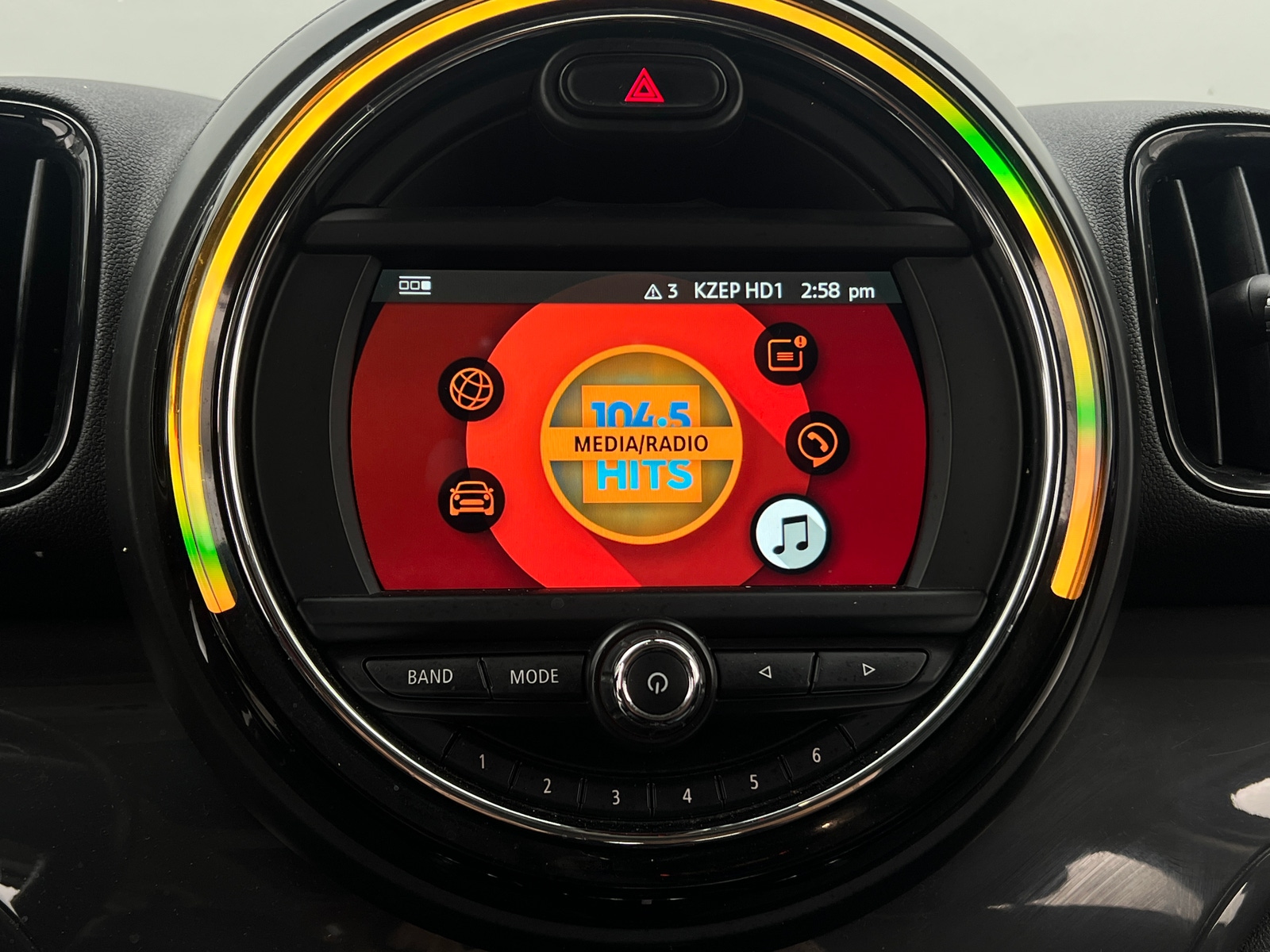 Thumbnail: 2019 MINI Cooper Countryman - 3