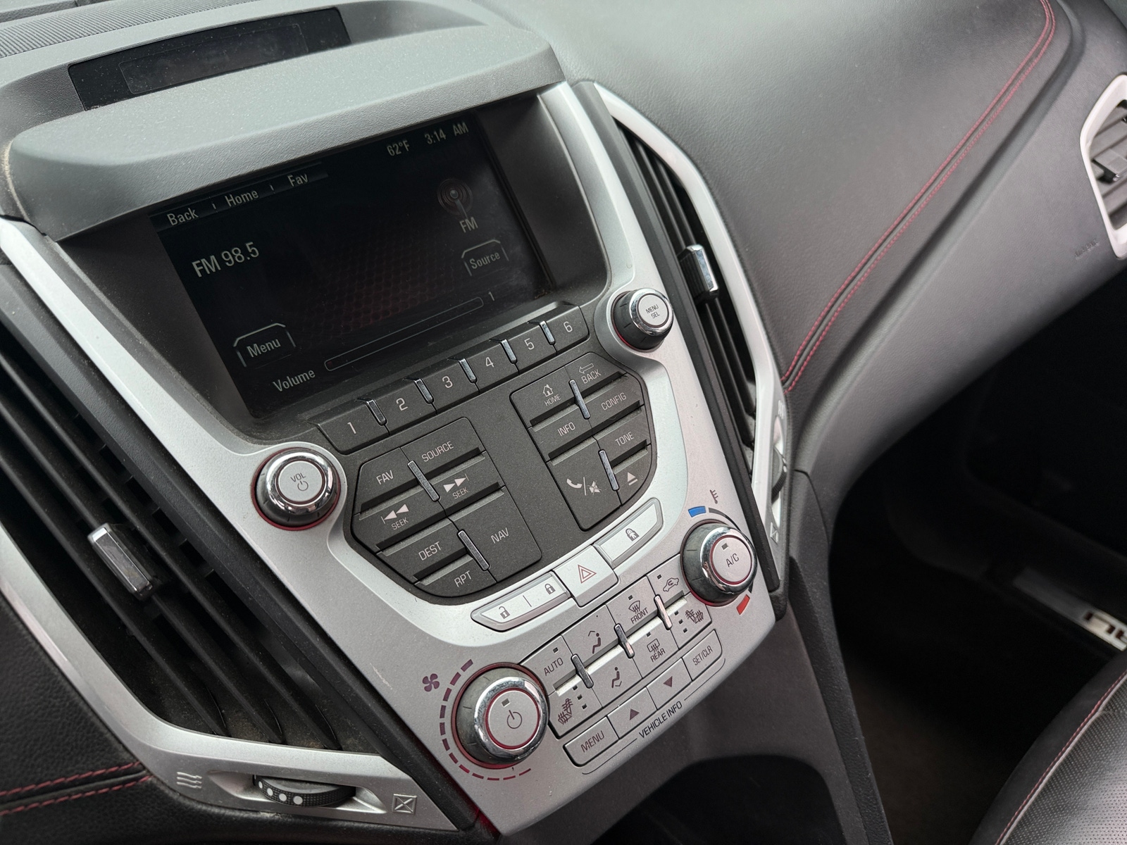 Thumbnail: 2015 GMC Terrain - 3