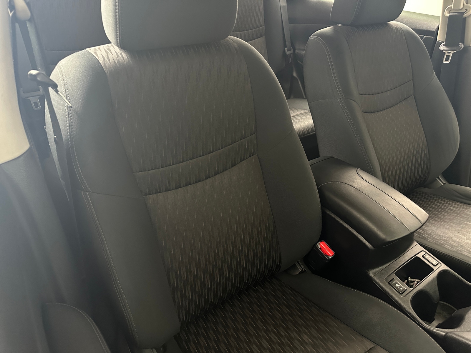 Thumbnail: 2017 Nissan Rogue - 2