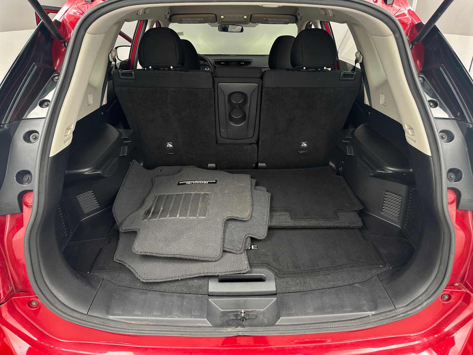 Thumbnail: 2017 Nissan Rogue - 7