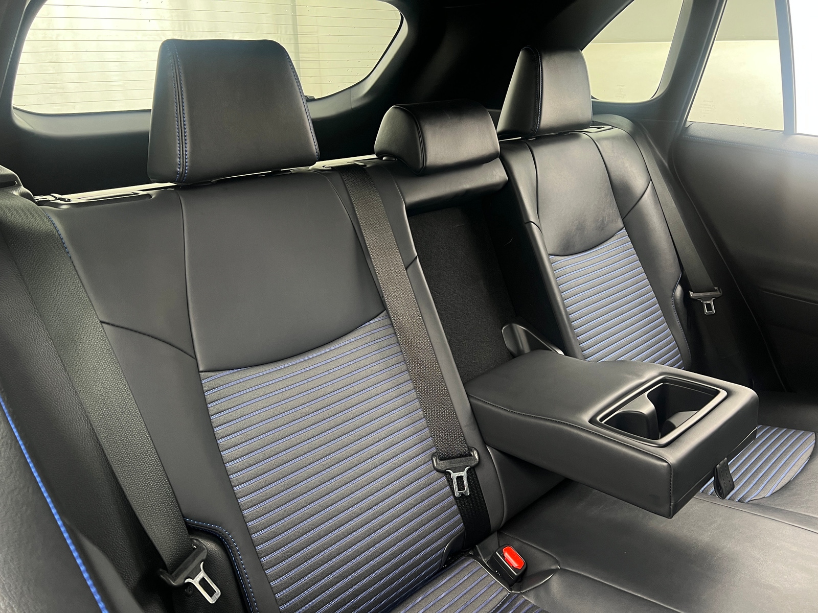 Thumbnail: 2022 Toyota RAV4 - 5