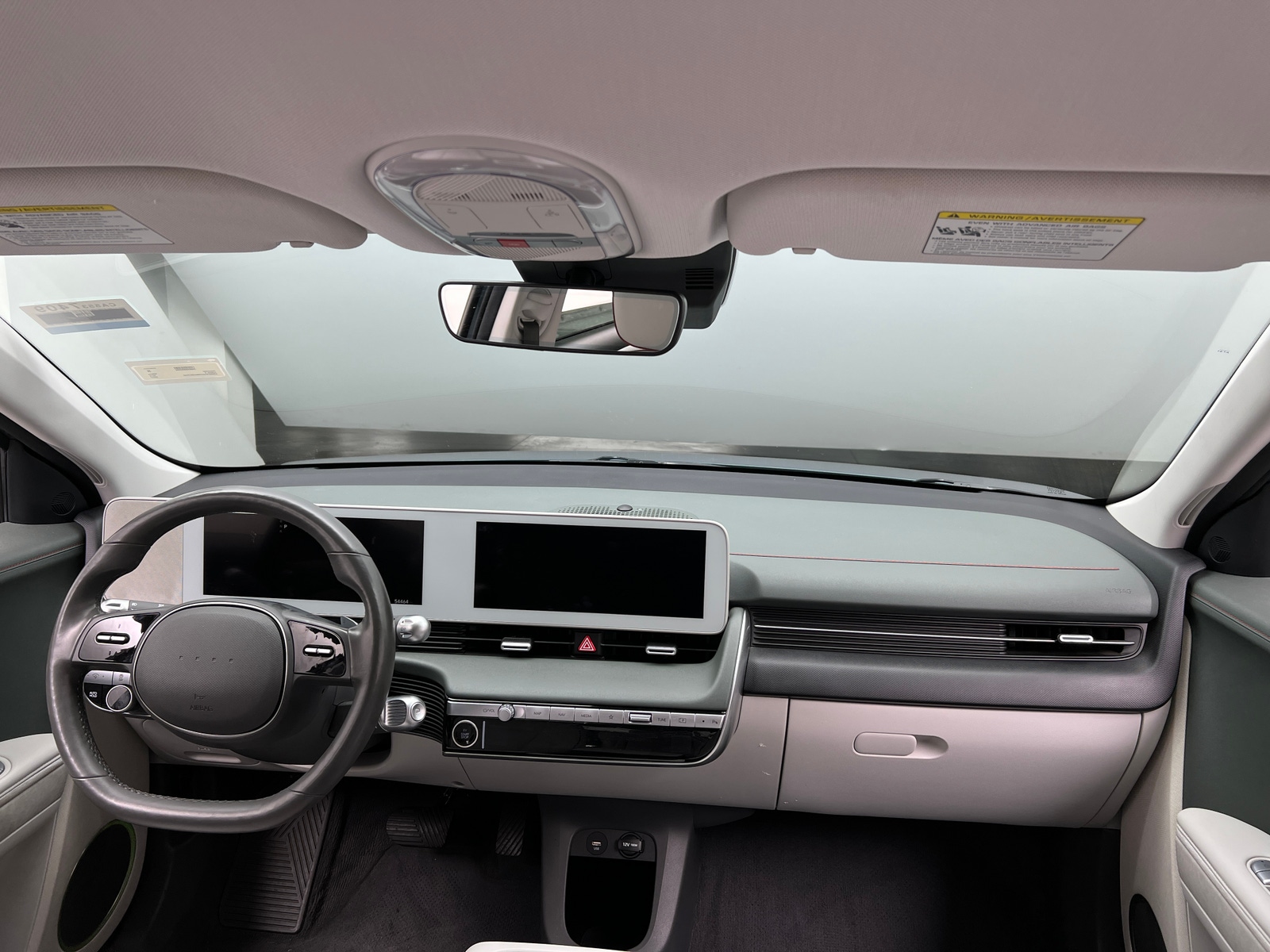 Thumbnail: 2022 Hyundai Ioniq 5 - 2