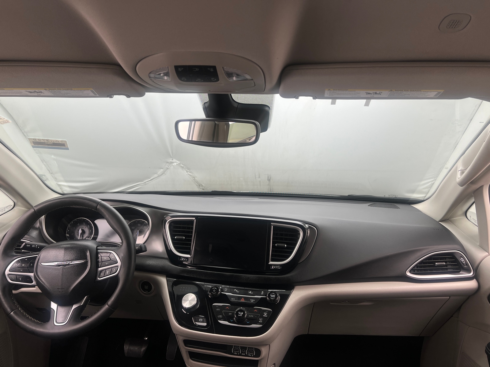 Thumbnail: 2023 Chrysler Pacifica - 2