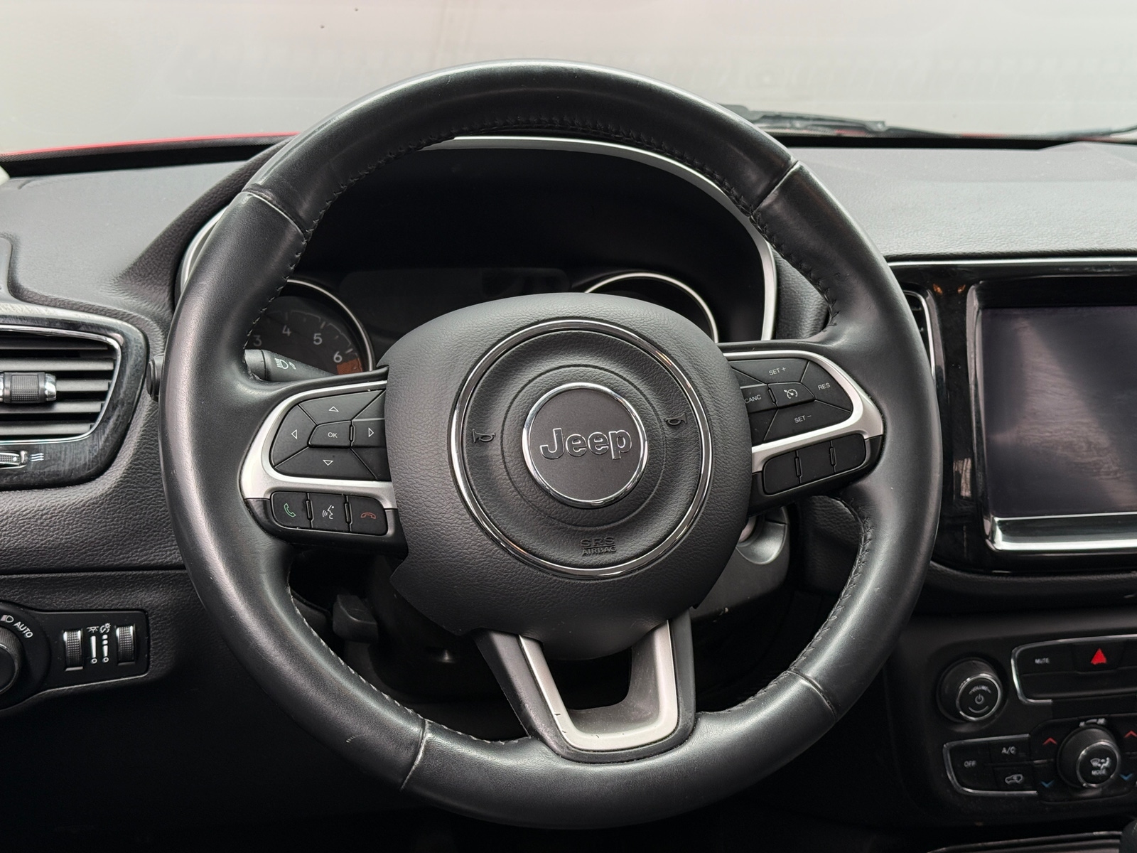 Thumbnail: 2018 Jeep Compass - 5