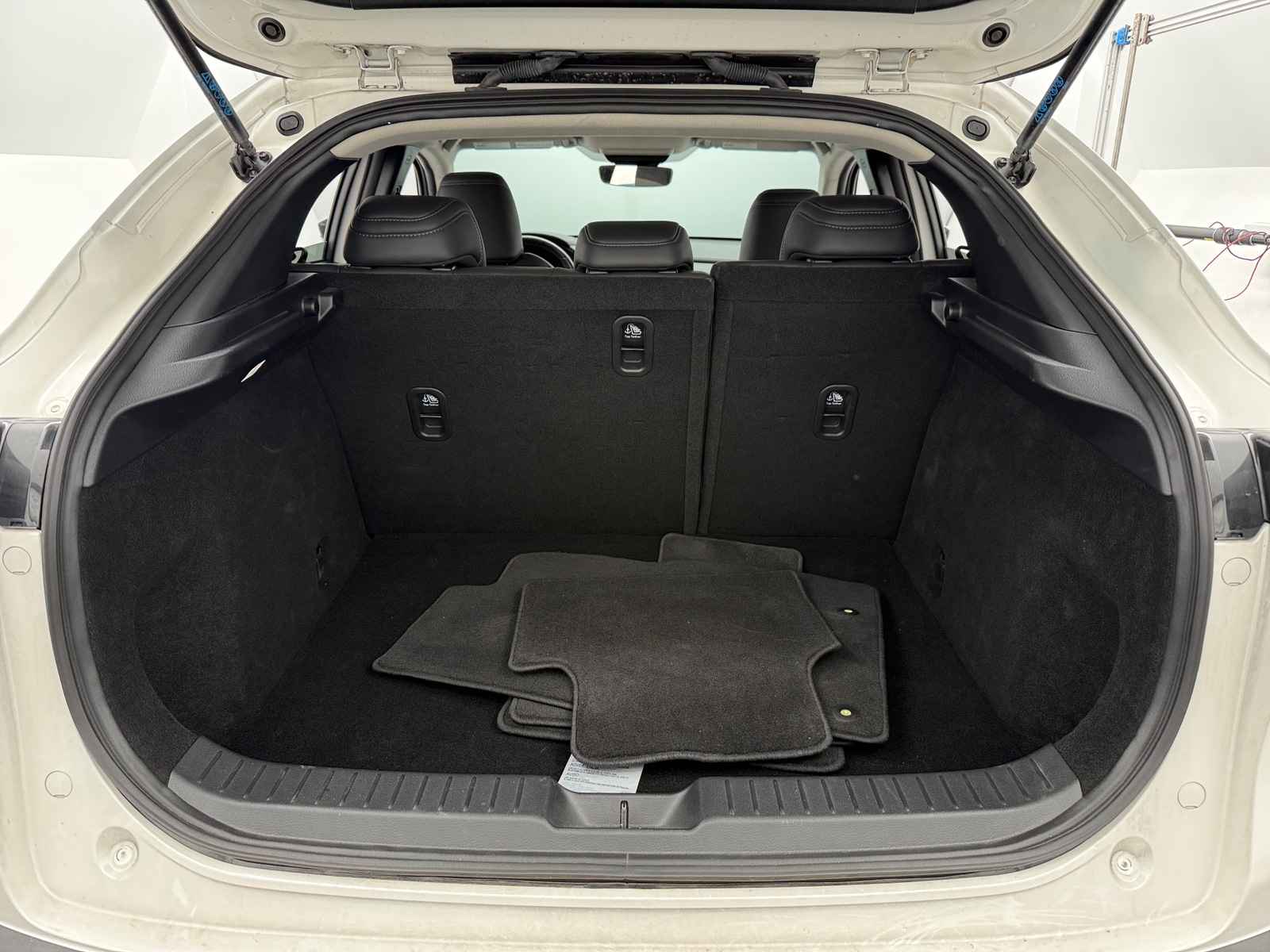 Thumbnail: 2023 Mazda CX-30 - 6