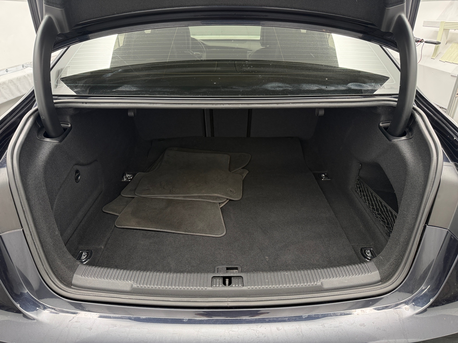 Thumbnail: 2017 Audi A6 - 6