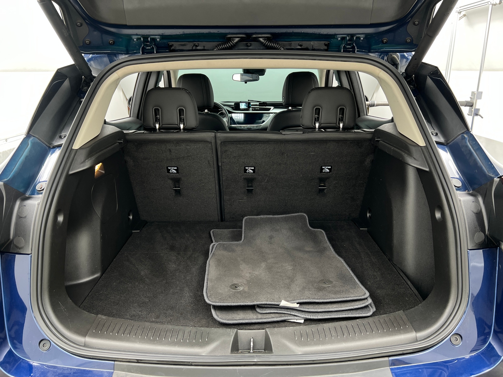 Thumbnail: 2023 Buick Encore GX - 6