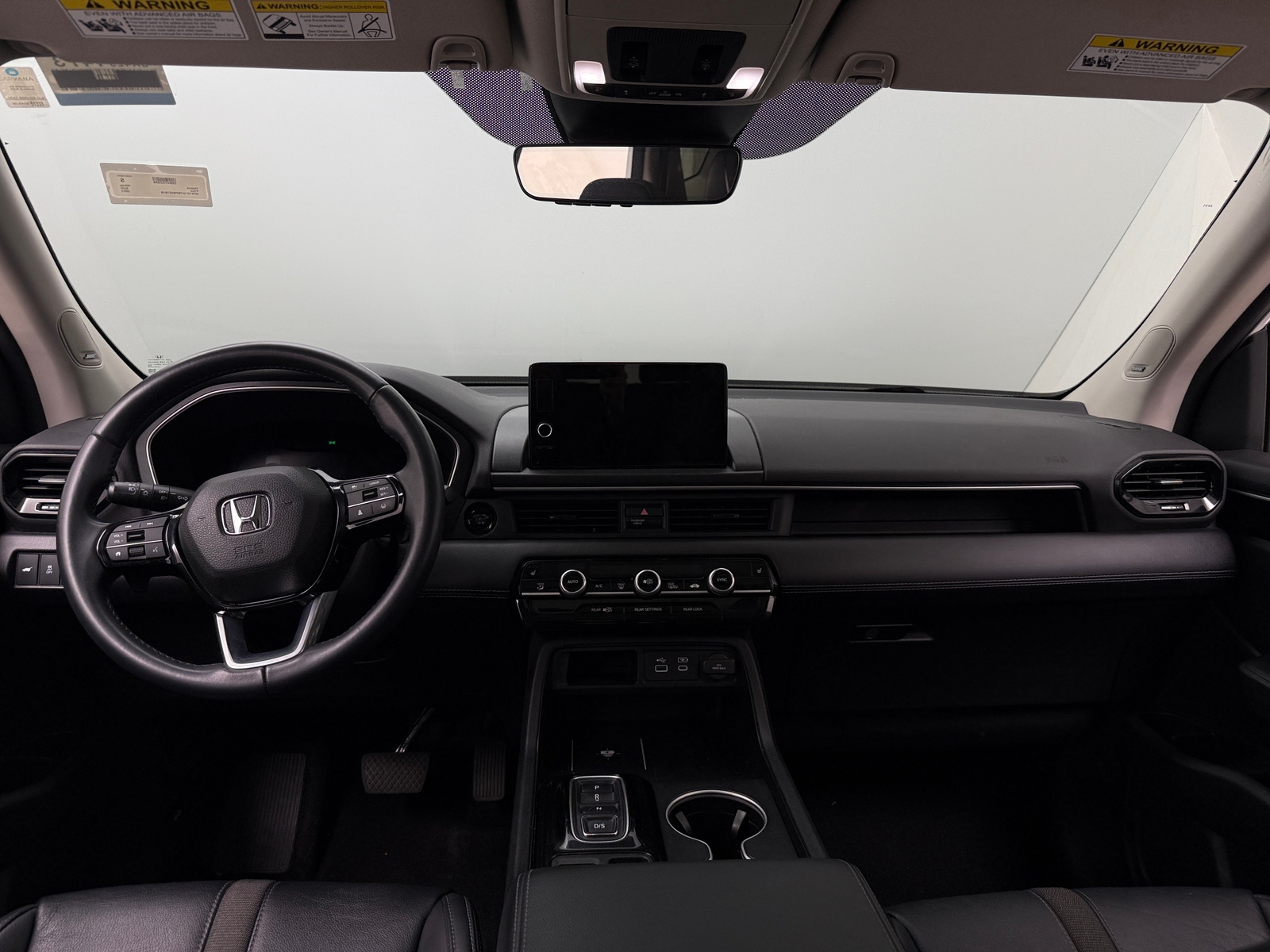 Thumbnail: 2023 Honda Pilot - 2