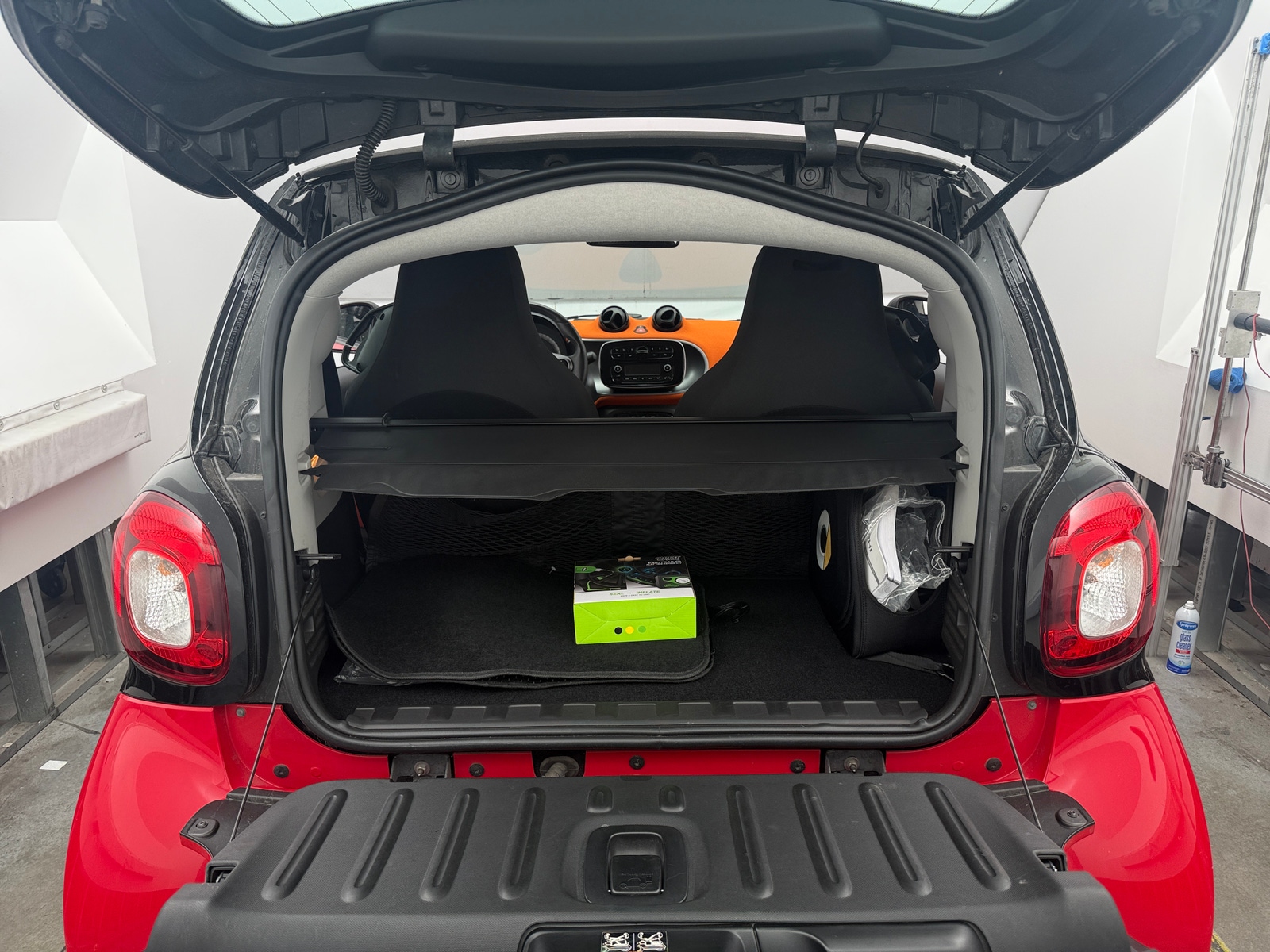 Thumbnail: 2019 smart fortwo - 6