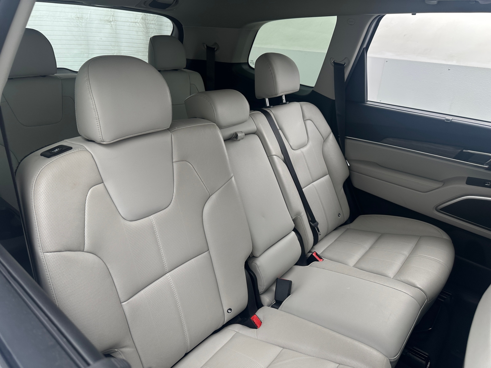 Thumbnail: 2022 Kia Telluride - 5