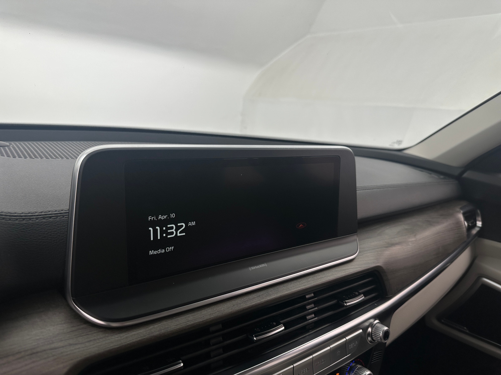 Thumbnail: 2022 Kia Telluride - 3