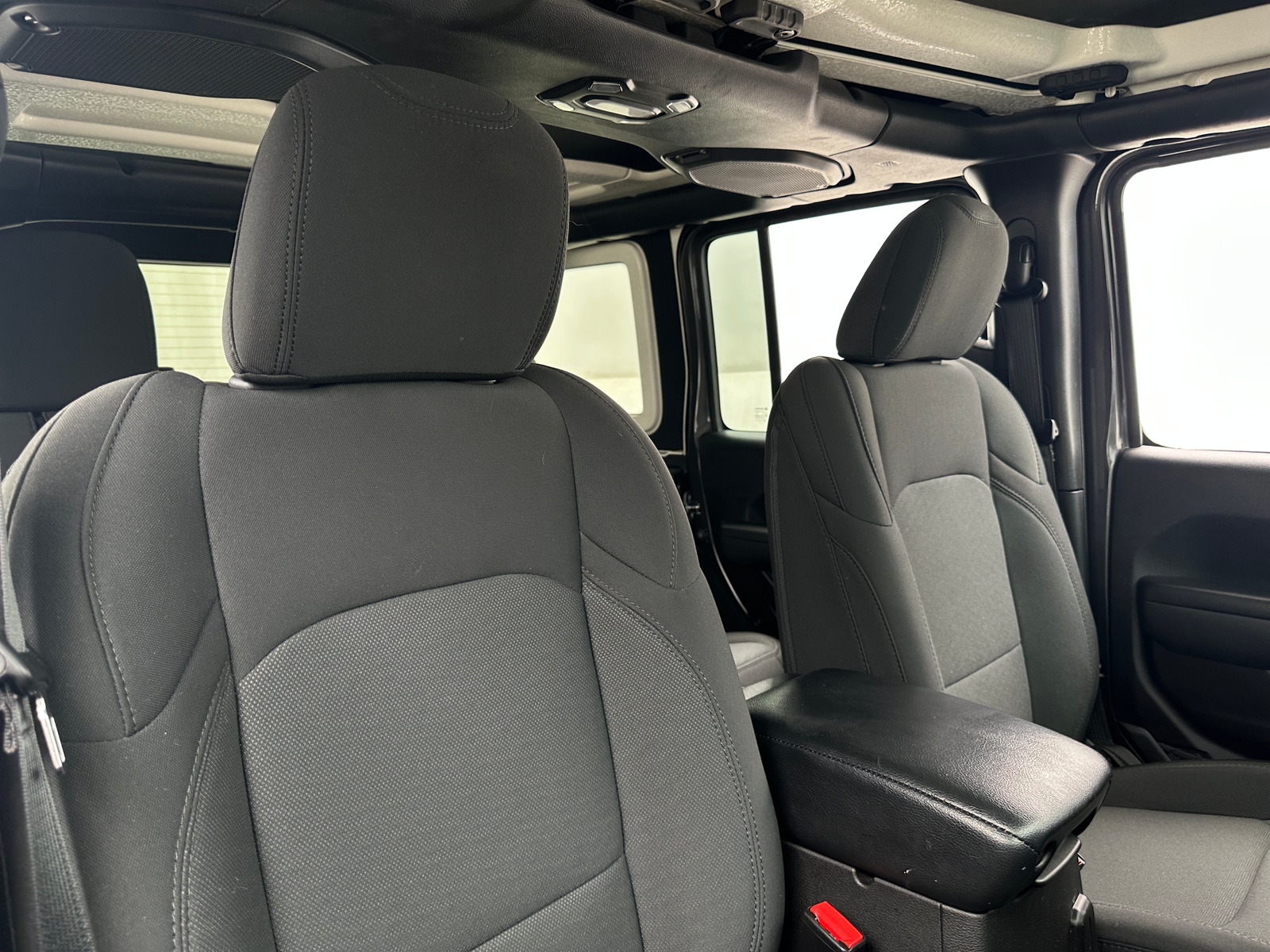 Thumbnail: 2022 Jeep Wrangler - 2