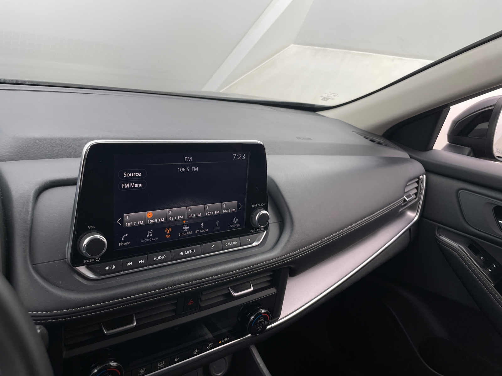 Thumbnail: 2025 Nissan Rogue - 4