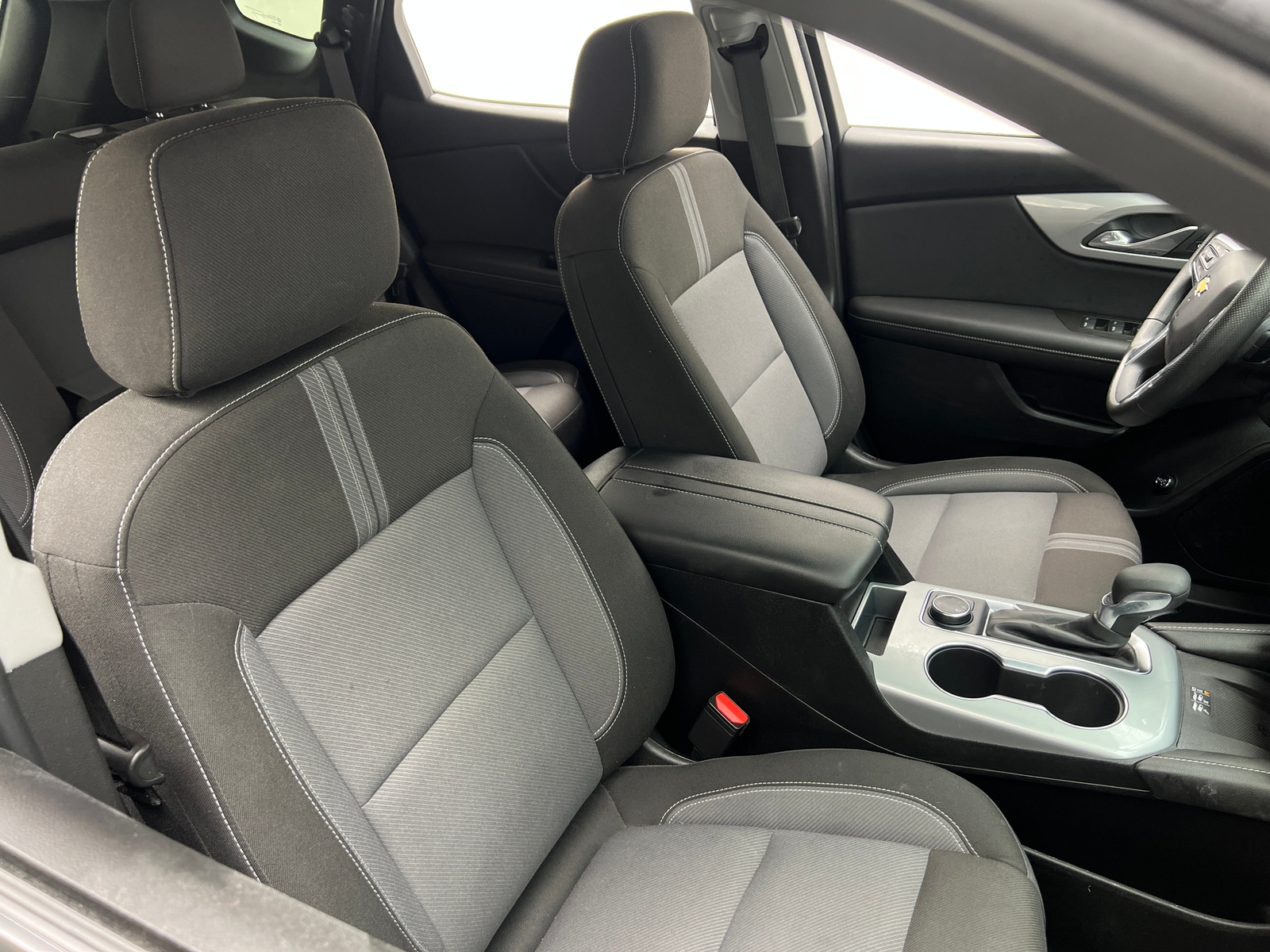 Thumbnail: 2023 Chevrolet Blazer - 2