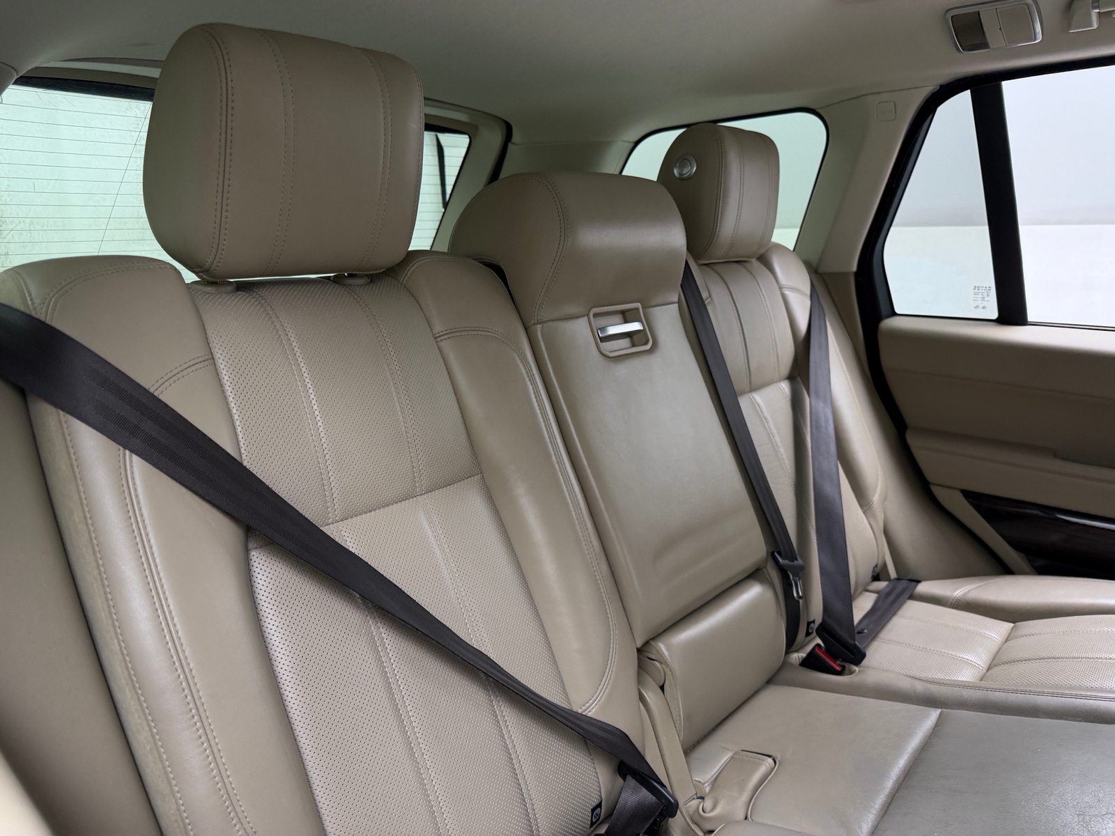 Thumbnail: 2016 Land Rover Range Rover - 5