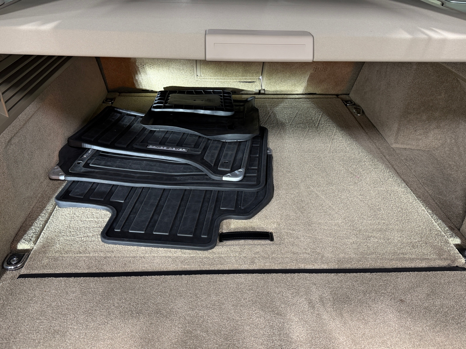 Thumbnail: 2016 Land Rover Range Rover - 6