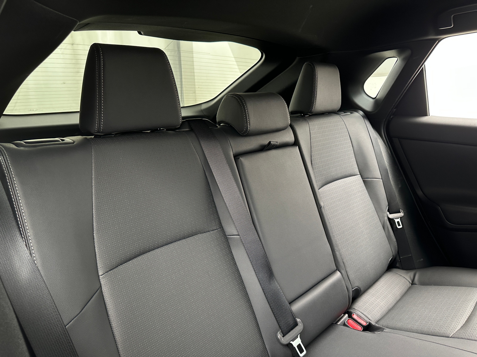 Thumbnail: 2025 Subaru Solterra - 5