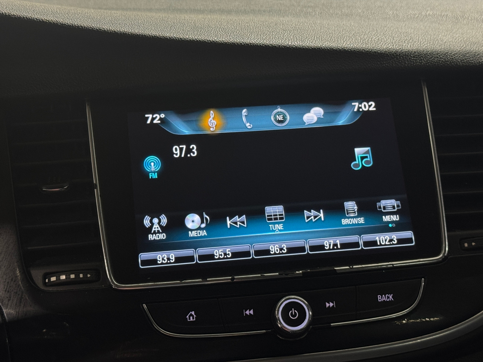 Thumbnail: 2019 Buick Encore - 4