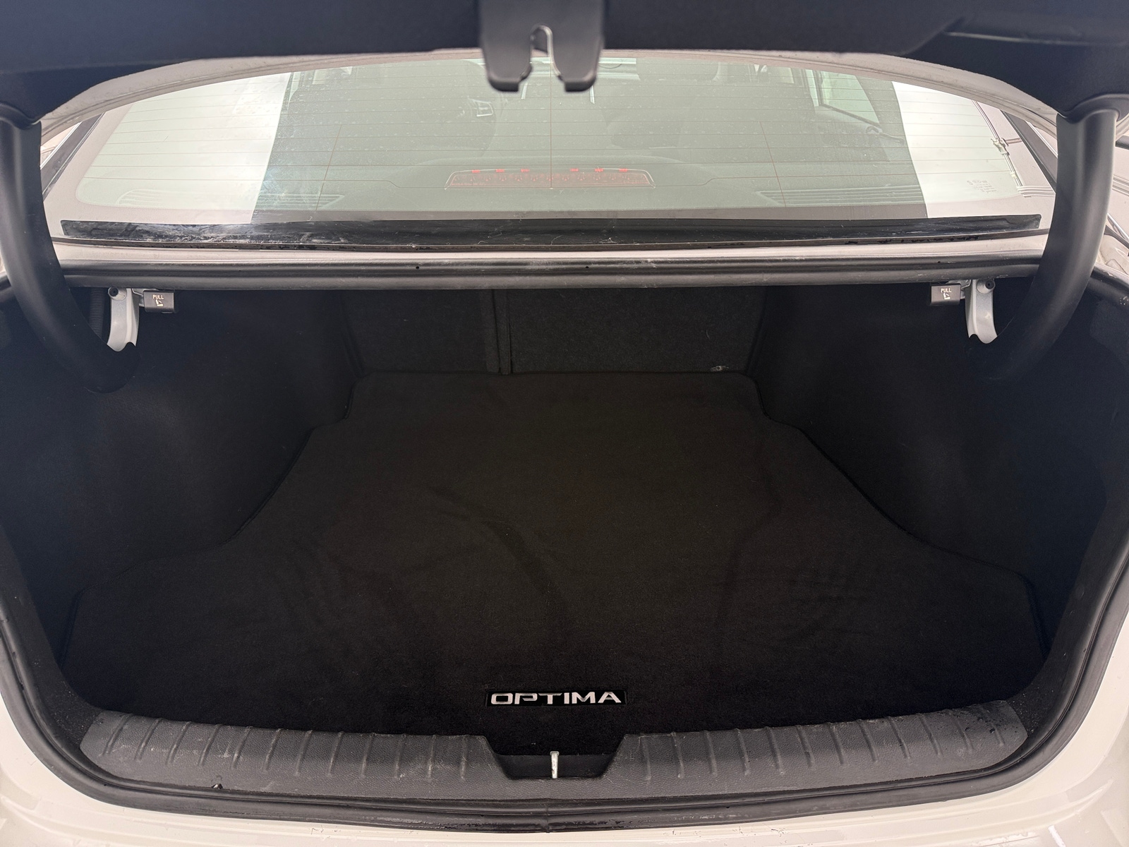 Thumbnail: 2020 Kia Optima - 7