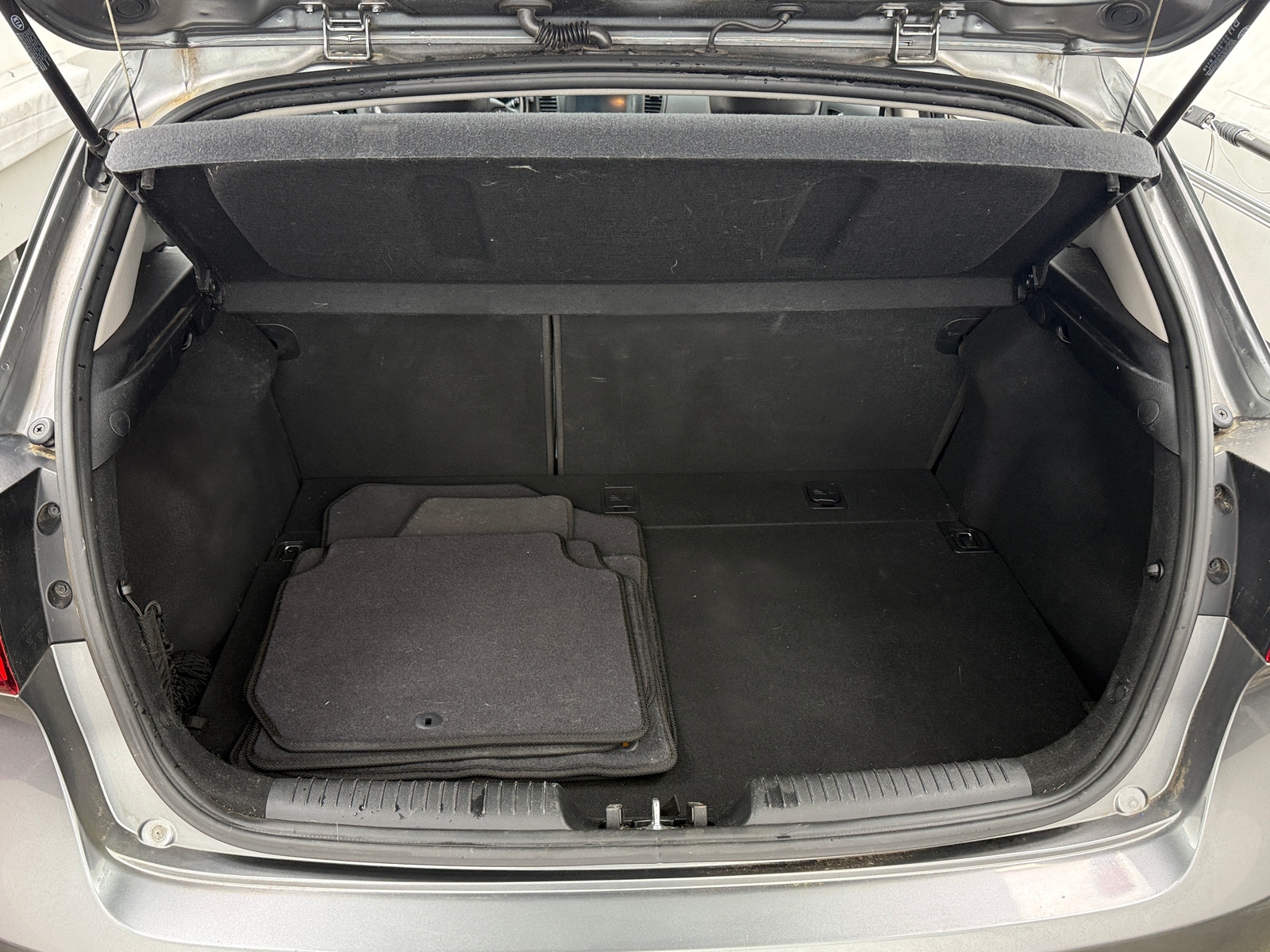 Thumbnail: 2016 Kia Forte - 6