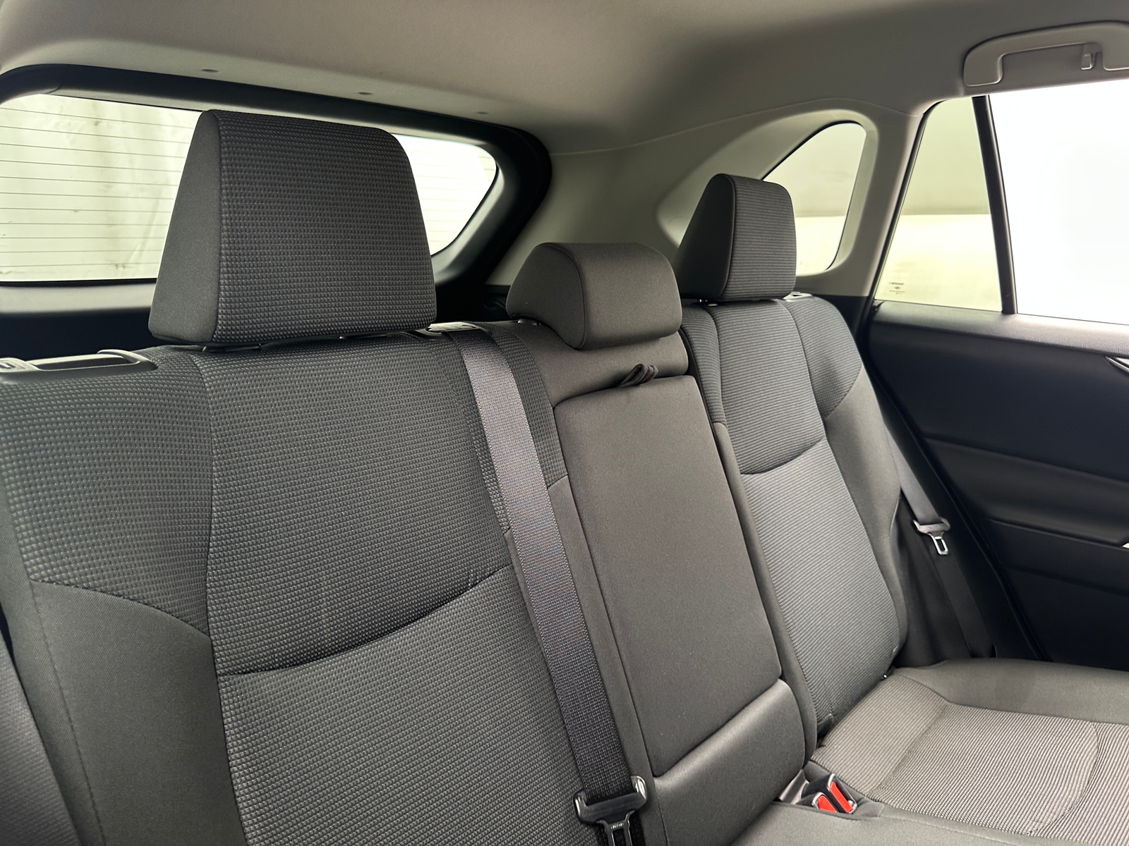 Thumbnail: 2025 Toyota RAV4 - 6