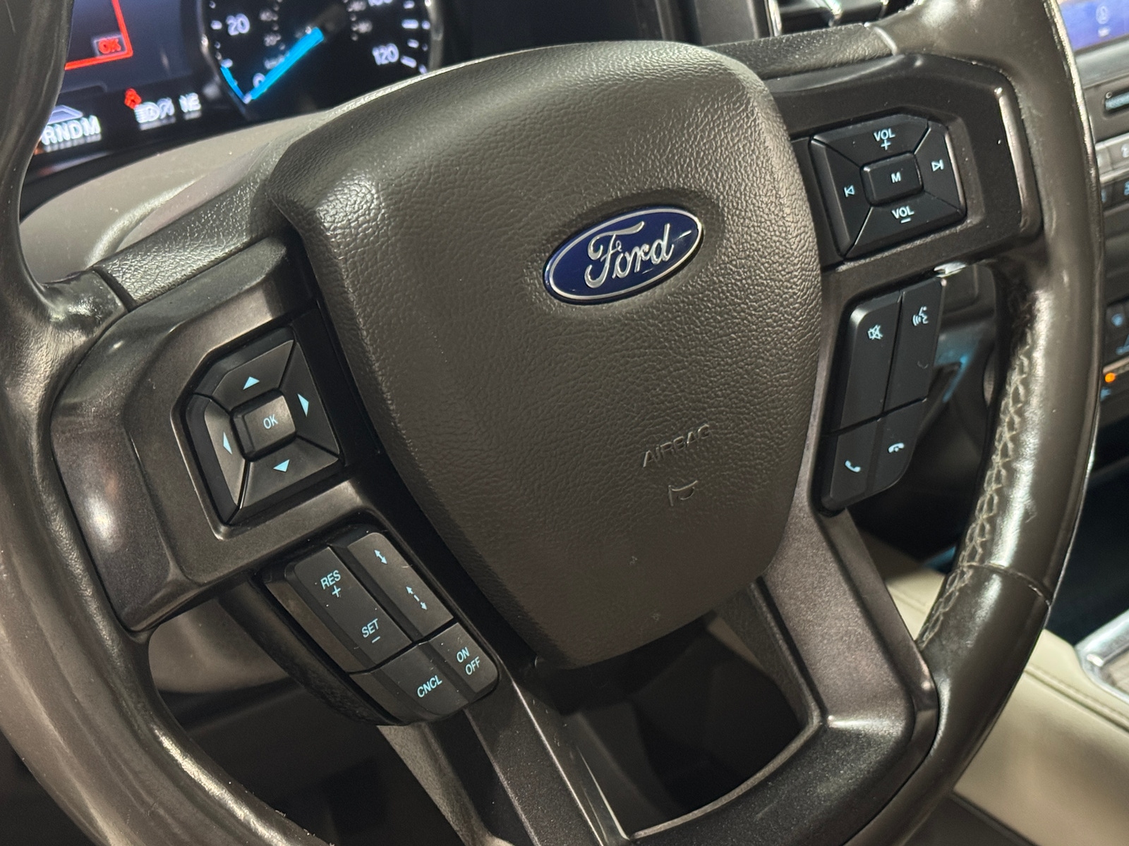 Thumbnail: 2021 Ford Expedition MAX - 4