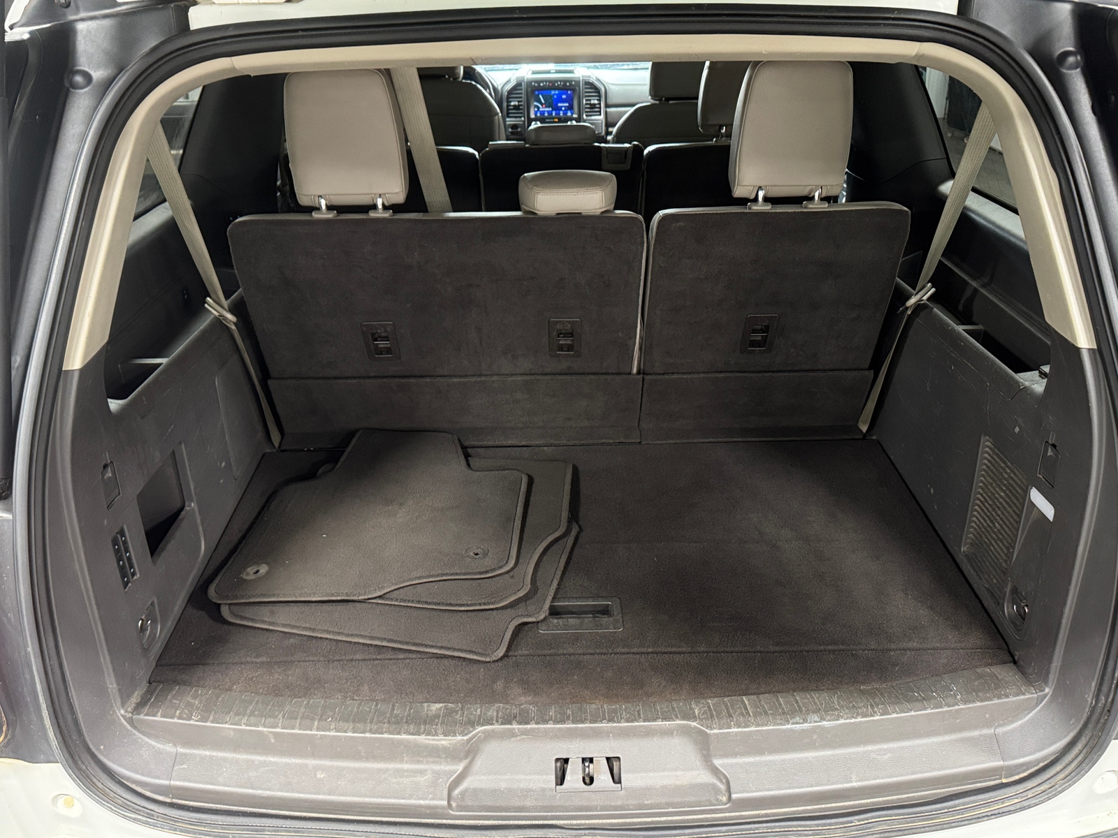 Thumbnail: 2021 Ford Expedition MAX - 6