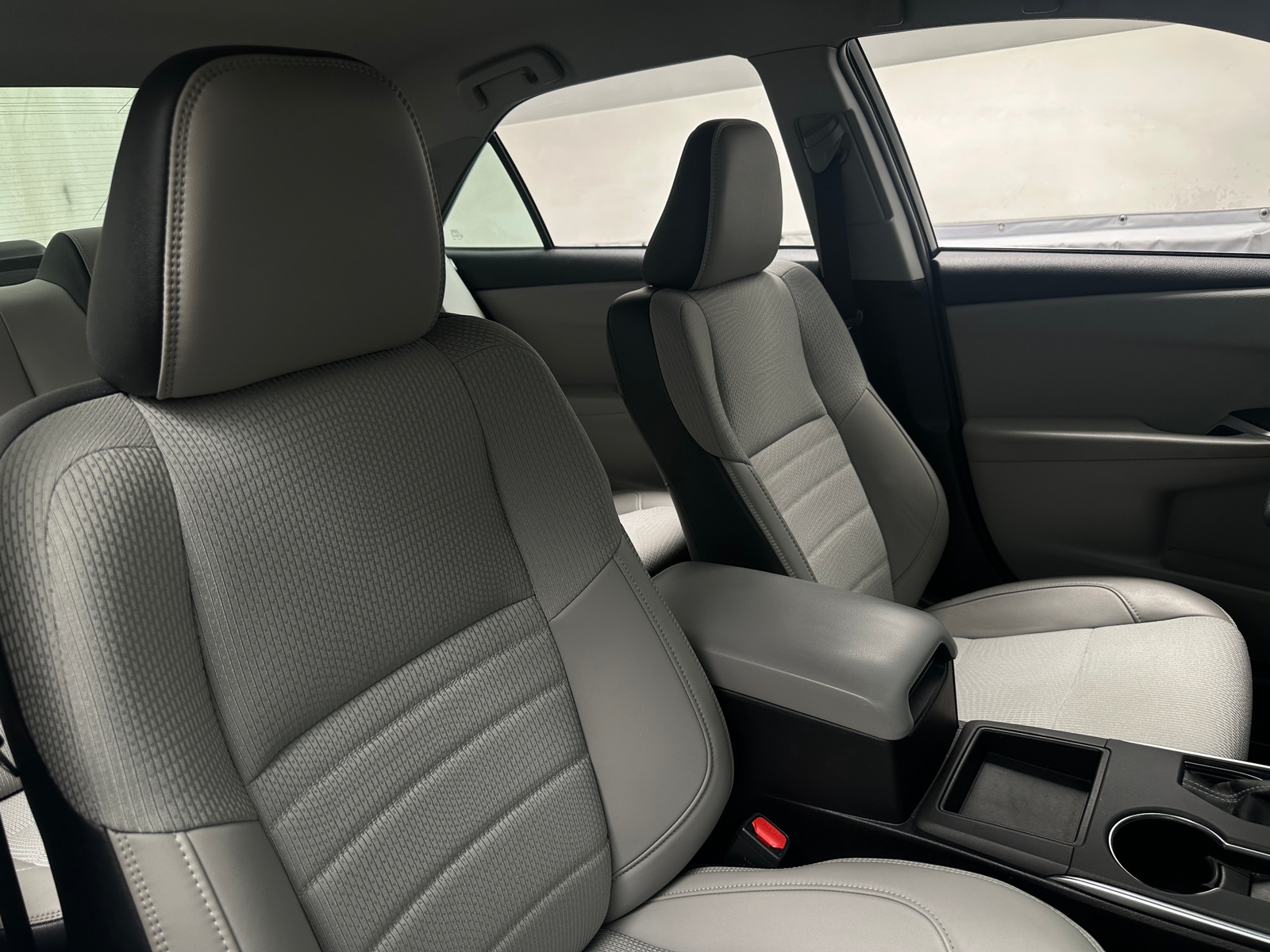 Thumbnail: 2016 Toyota Camry - 2