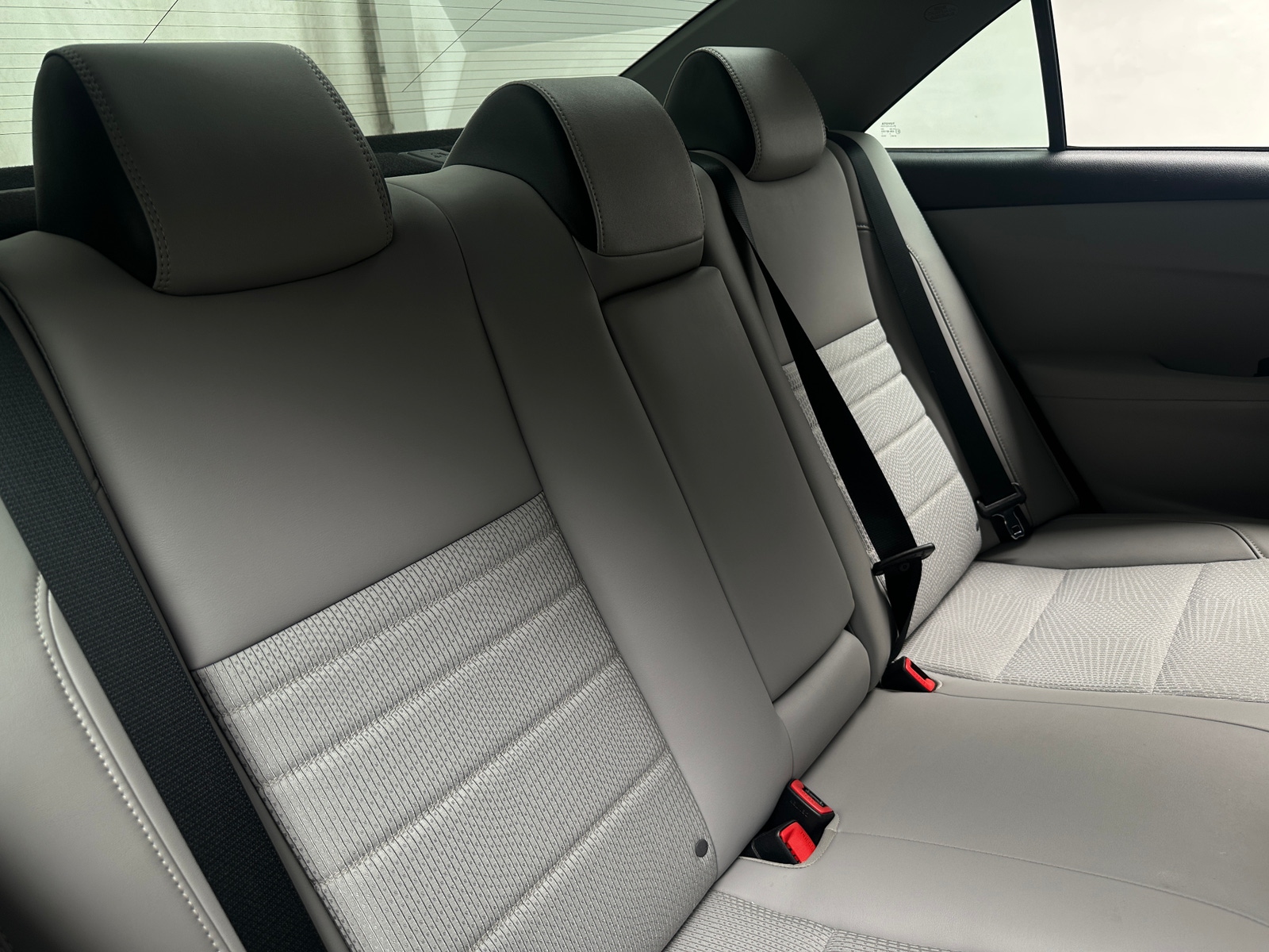 Thumbnail: 2016 Toyota Camry - 6