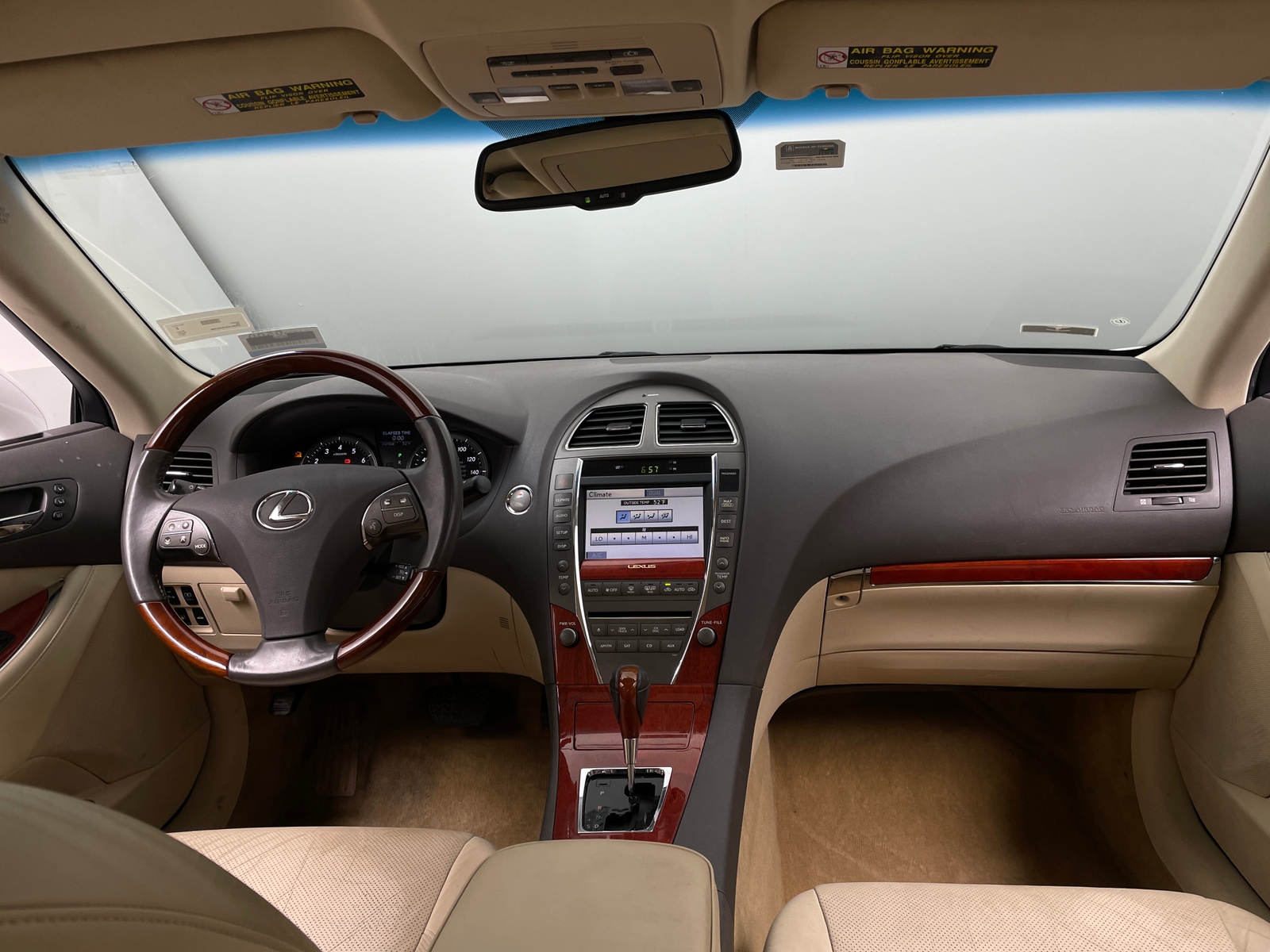 Thumbnail: 2011 Lexus ES - 2