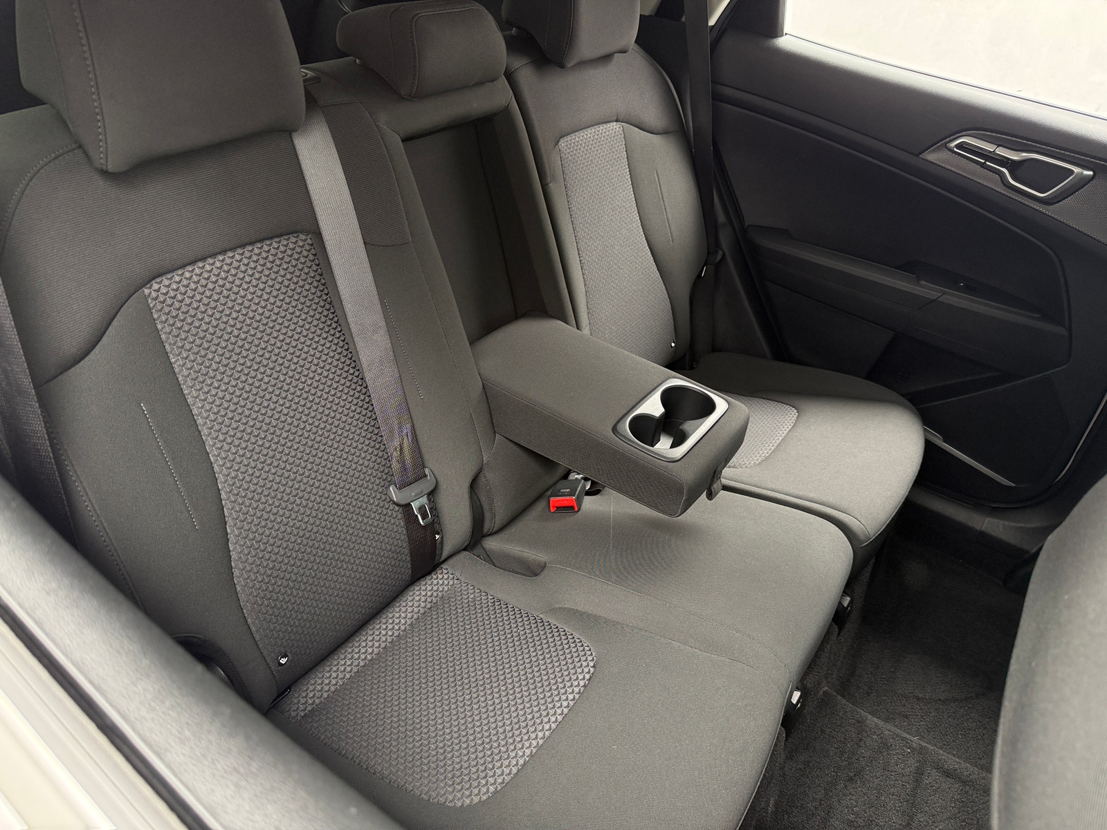 Thumbnail: 2025 Kia Sportage - 6