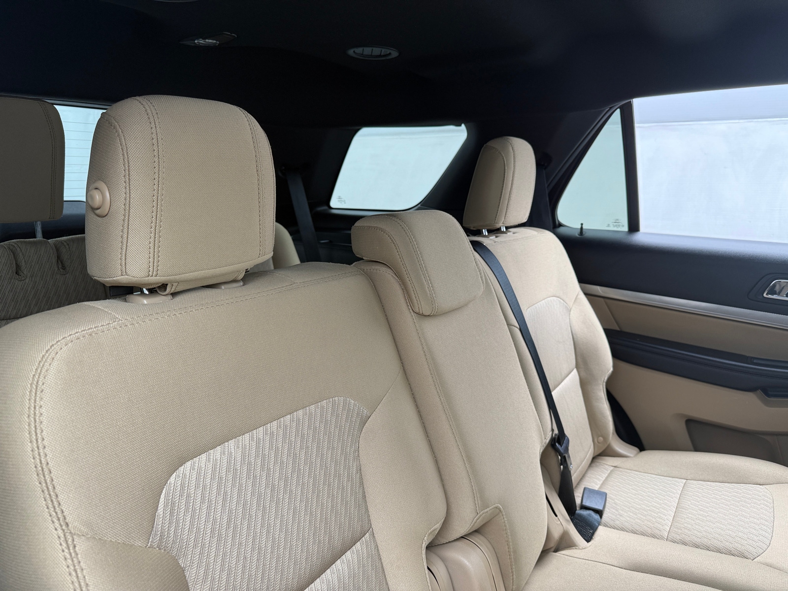 Thumbnail: 2017 Ford Explorer - 6