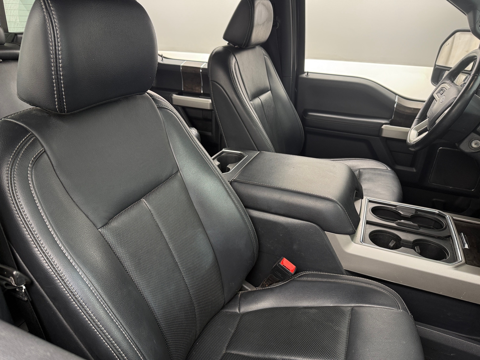 Thumbnail: 2022 Ford Econoline - 2