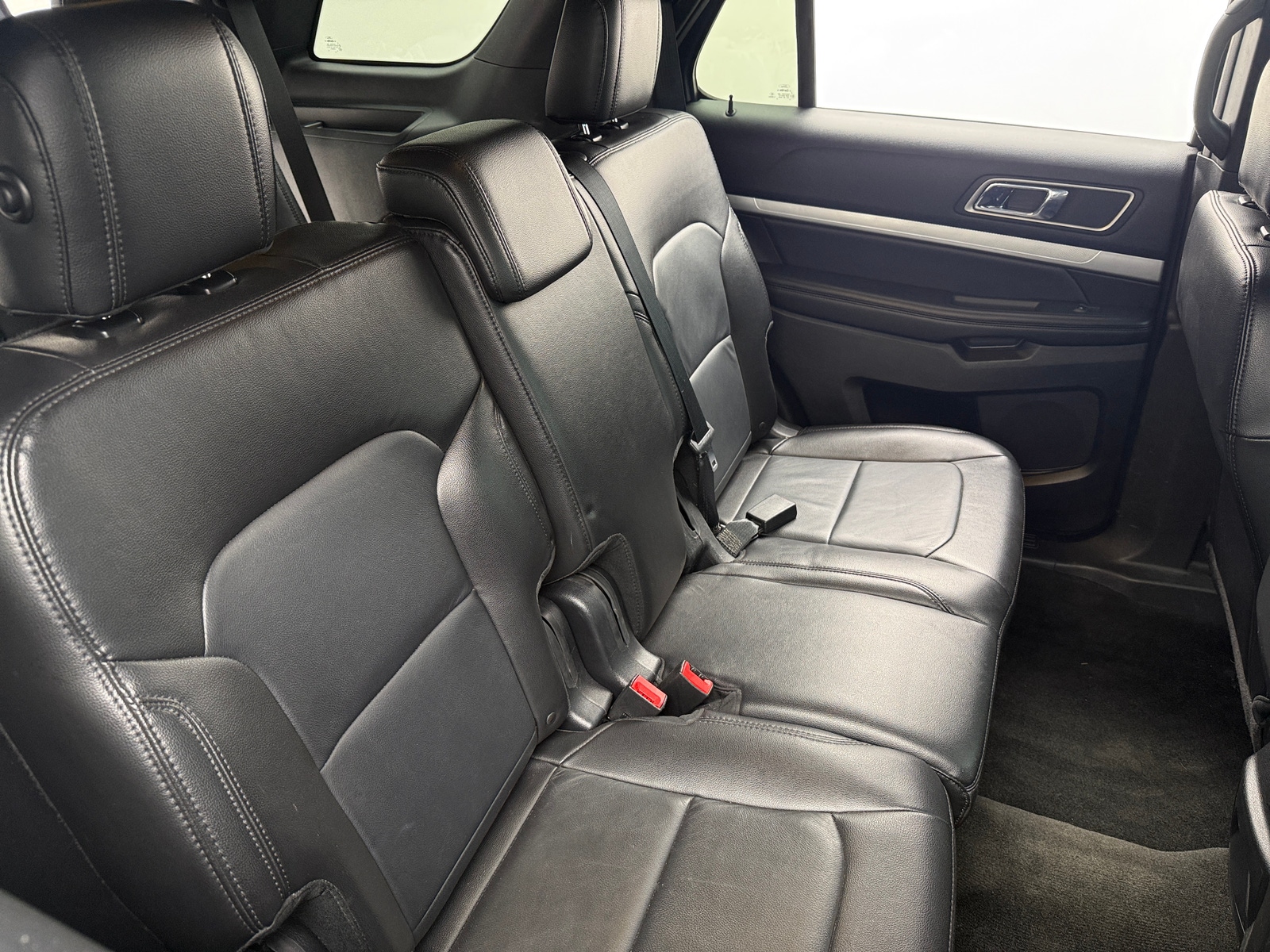 Thumbnail: 2017 Ford Explorer - 6