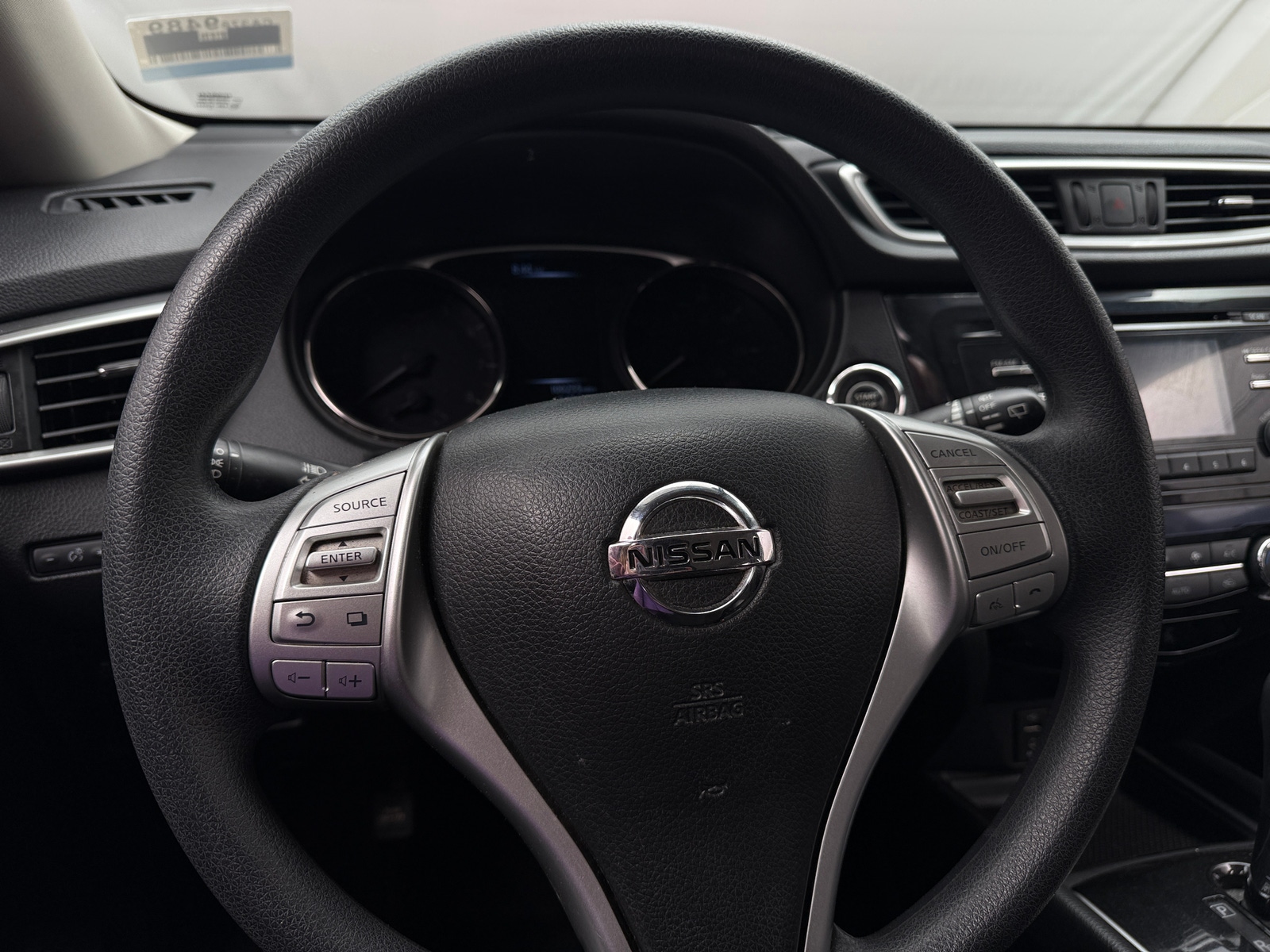 Thumbnail: 2016 Nissan Rogue - 5