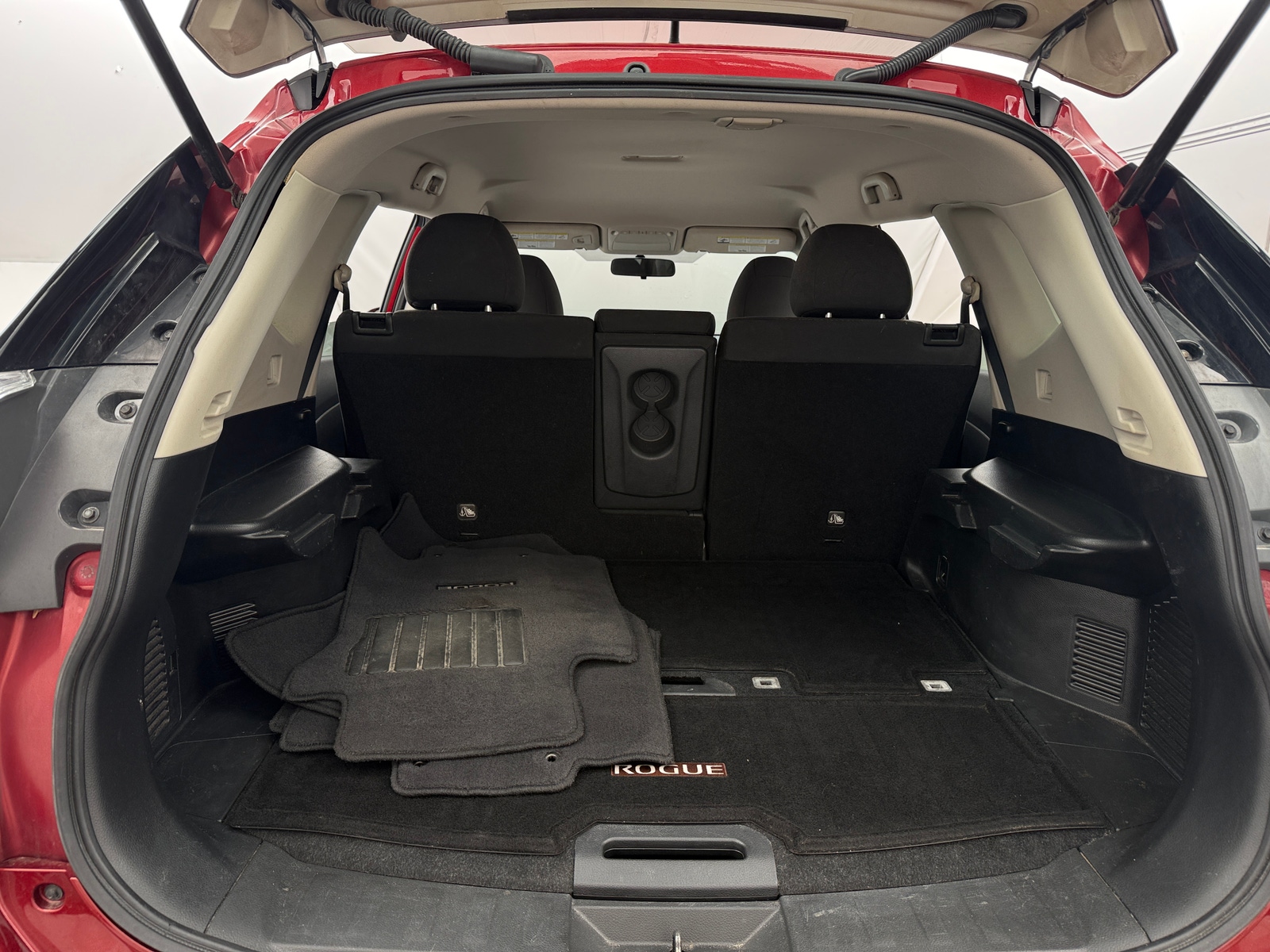 Thumbnail: 2016 Nissan Rogue - 7